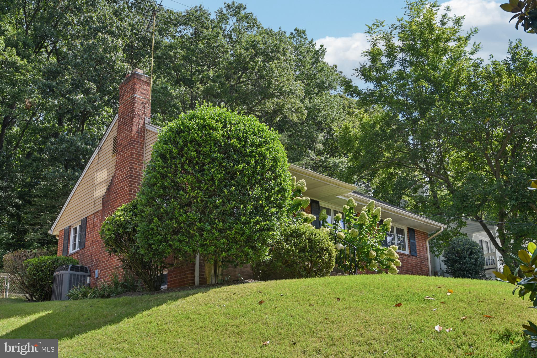 3539 MARVIN STREET