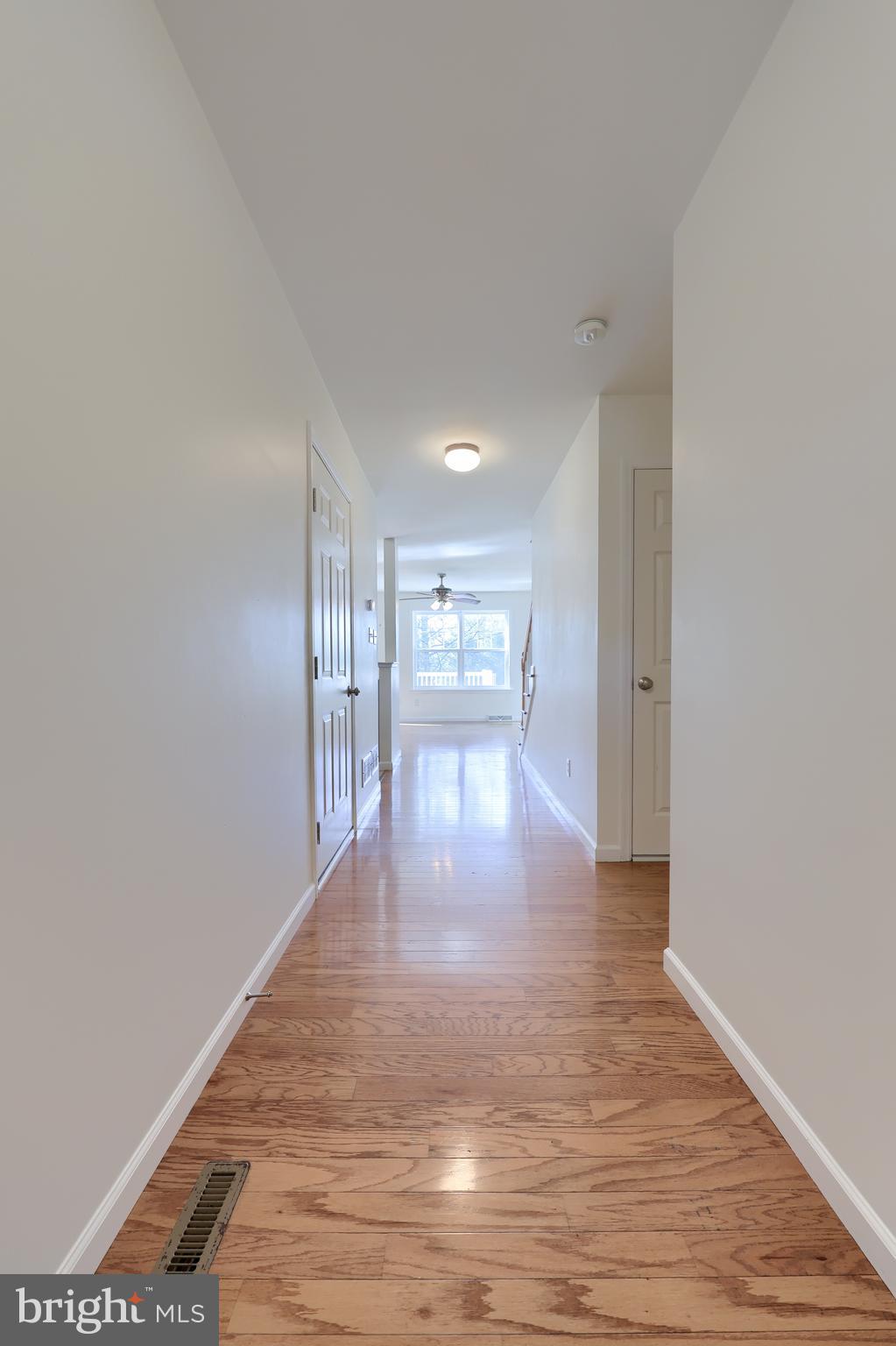 100 RED MAPLE LANE