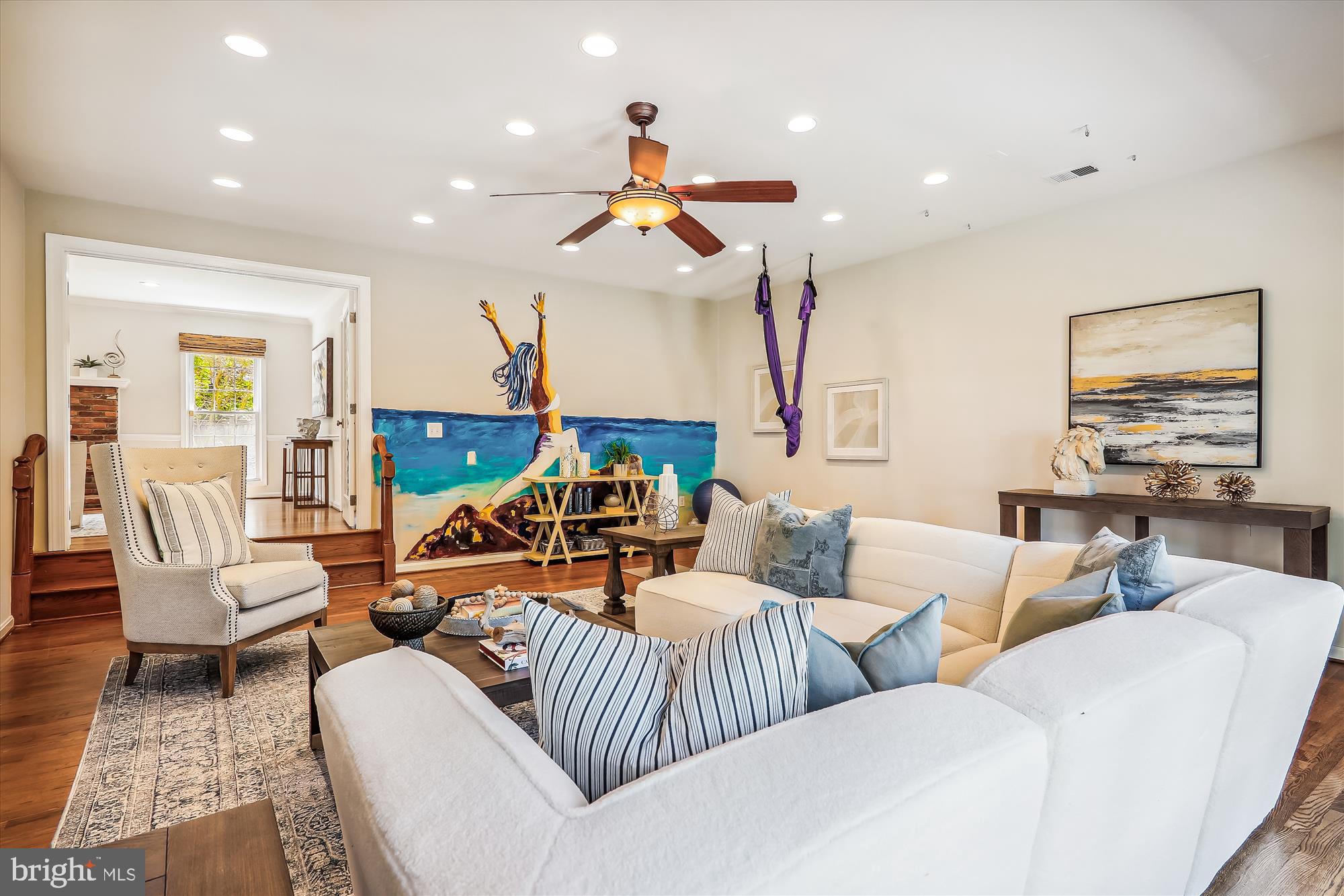 POTOMAC CHASE - Residential