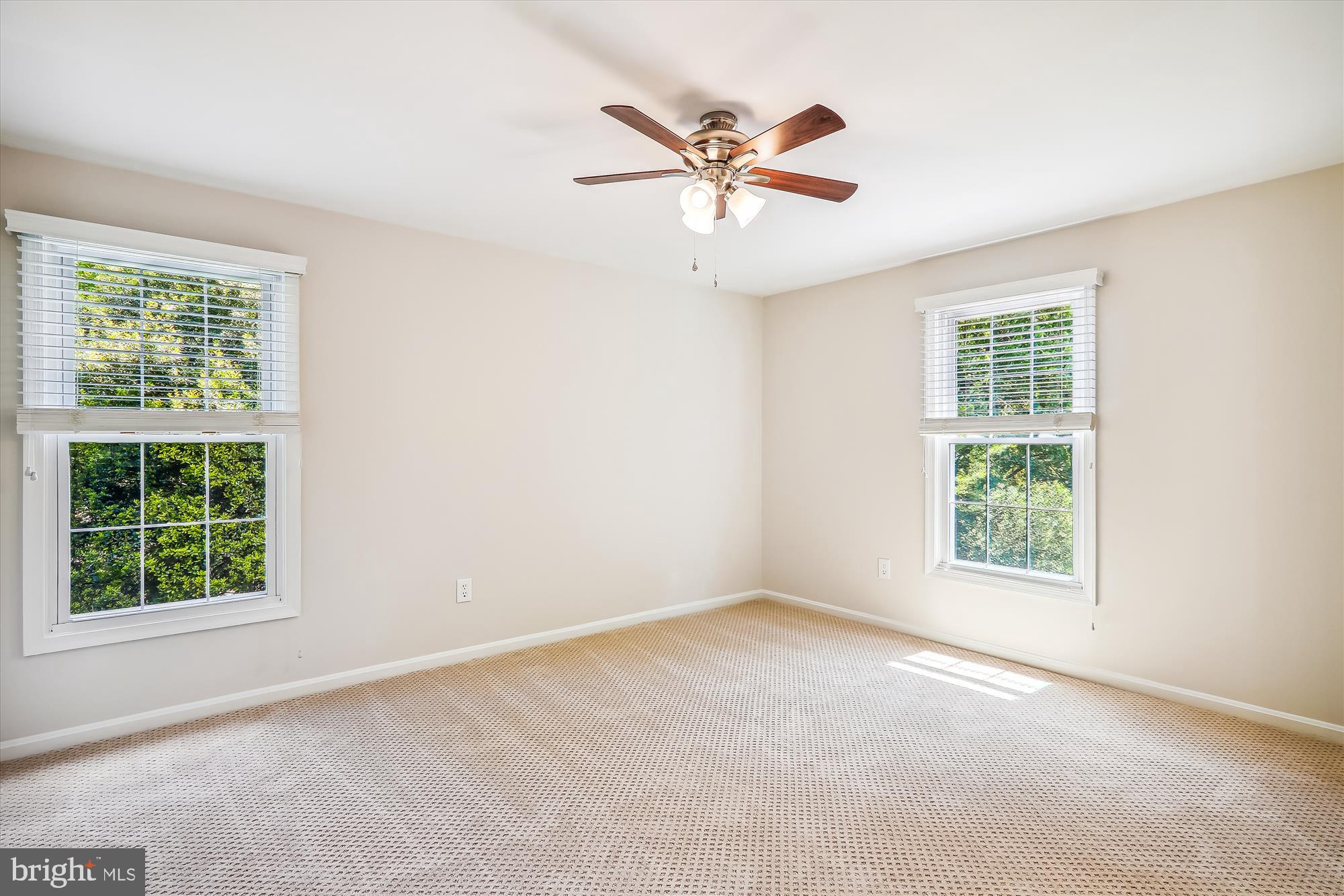 POTOMAC CHASE - Residential