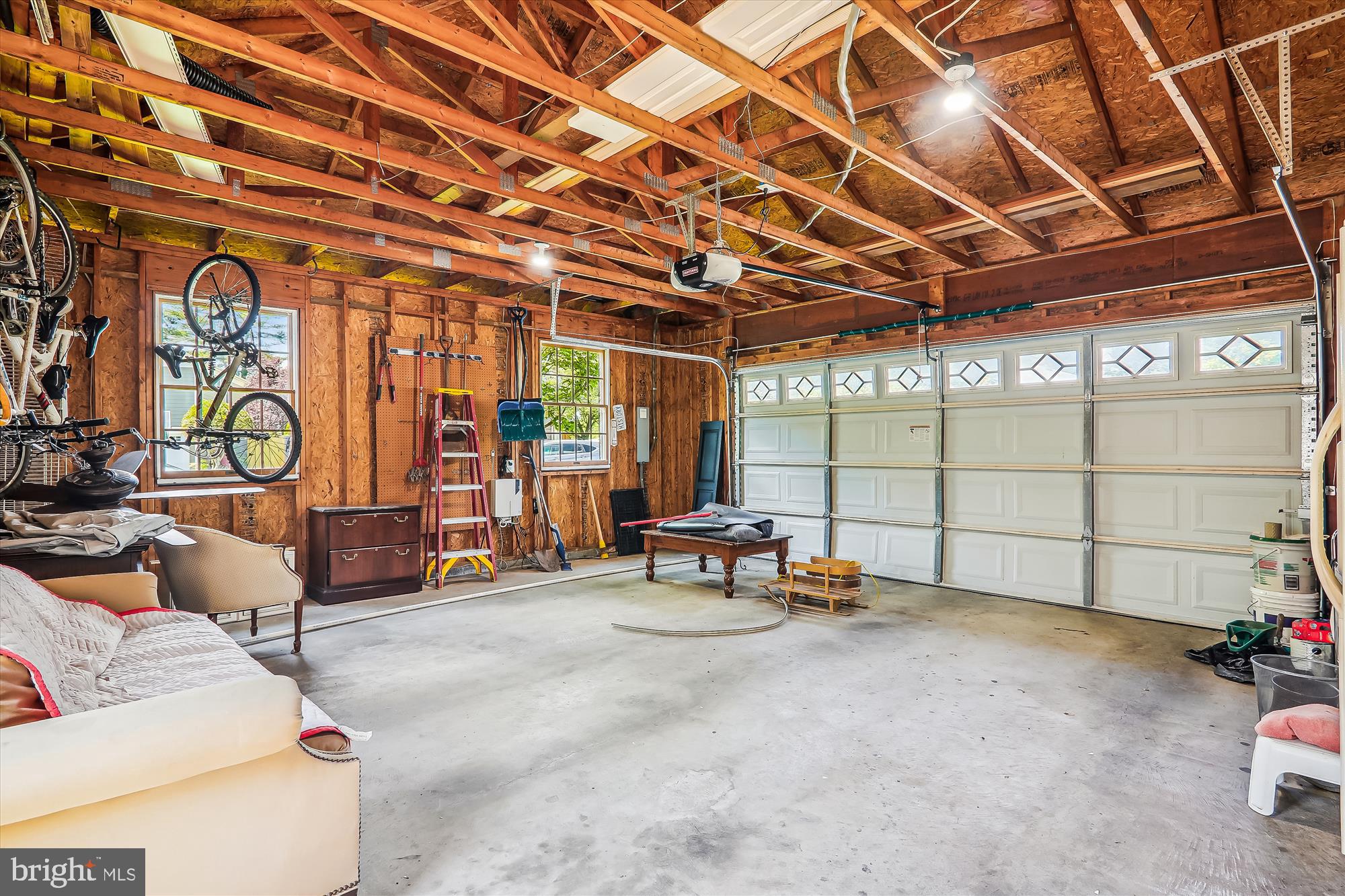 POTOMAC CHASE - Residential