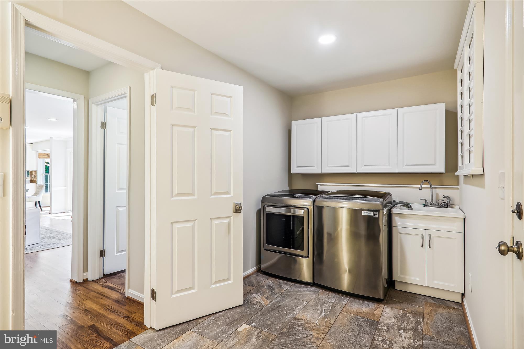 POTOMAC CHASE - Residential