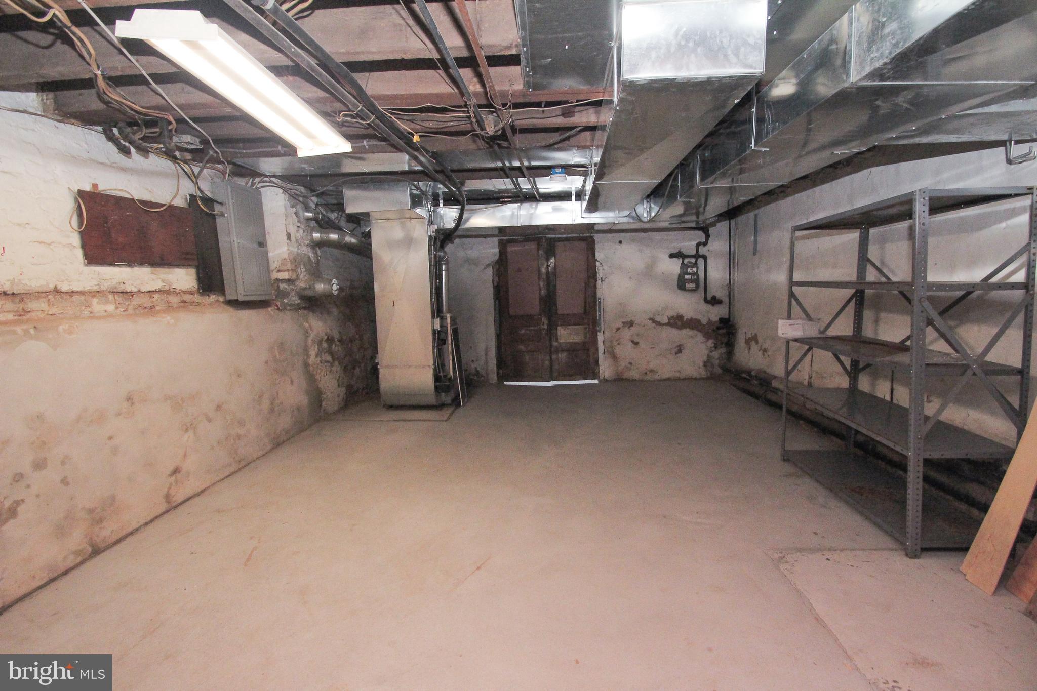 MANAYUNK - Residential Lease