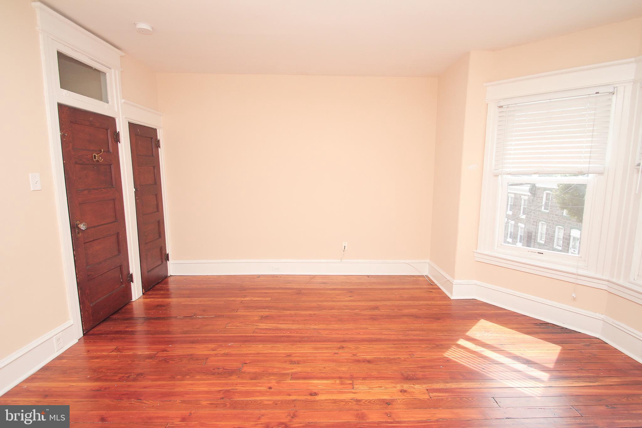 MANAYUNK - Residential Lease