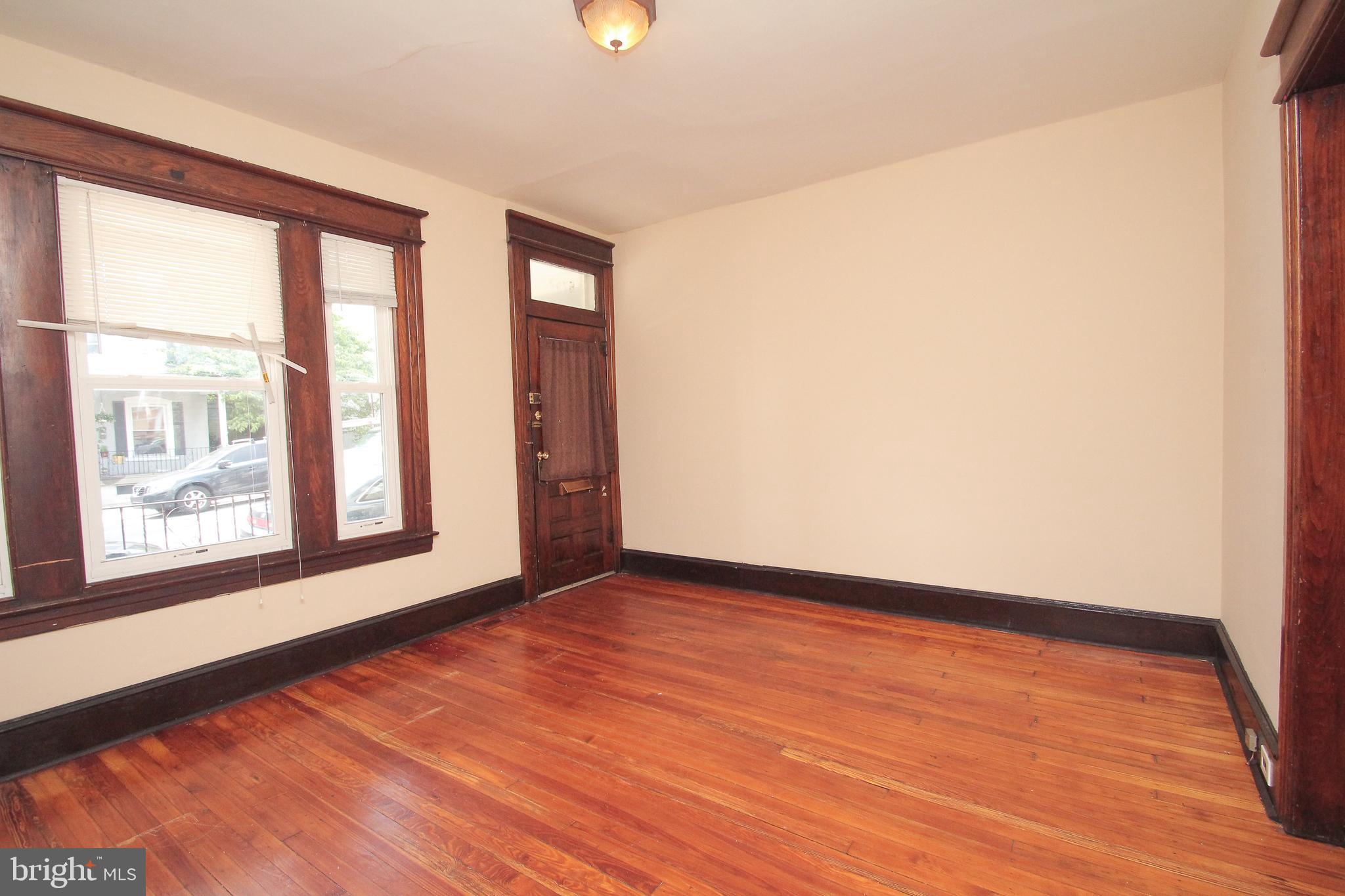 MANAYUNK - Residential Lease