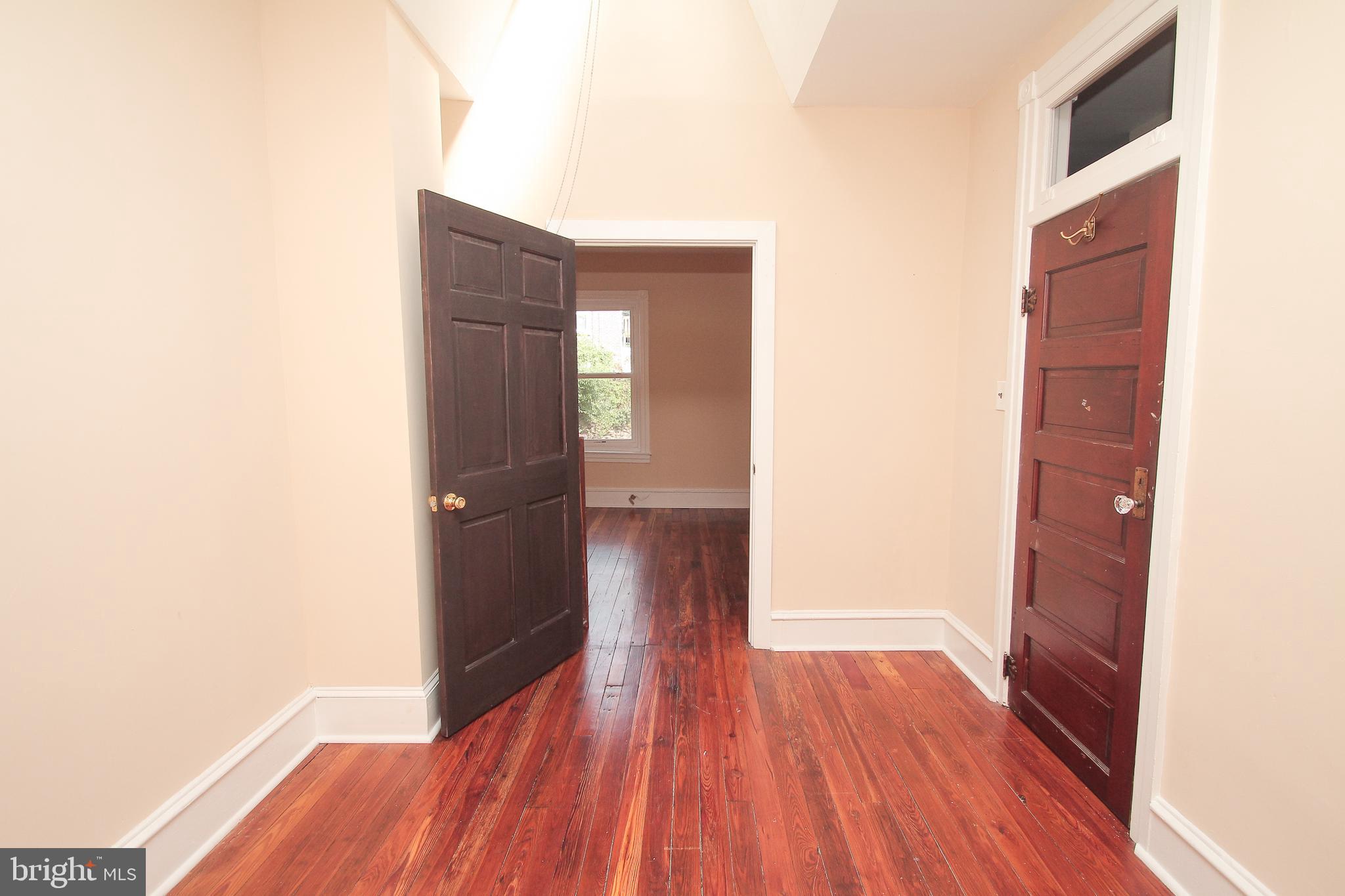 MANAYUNK - Residential Lease