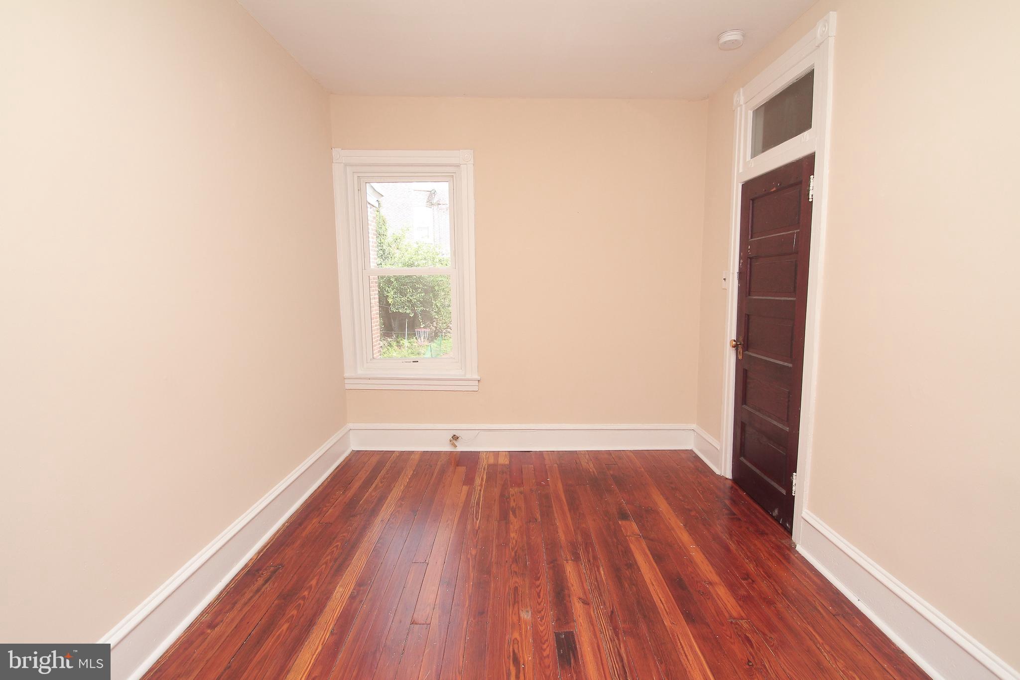 MANAYUNK - Residential Lease
