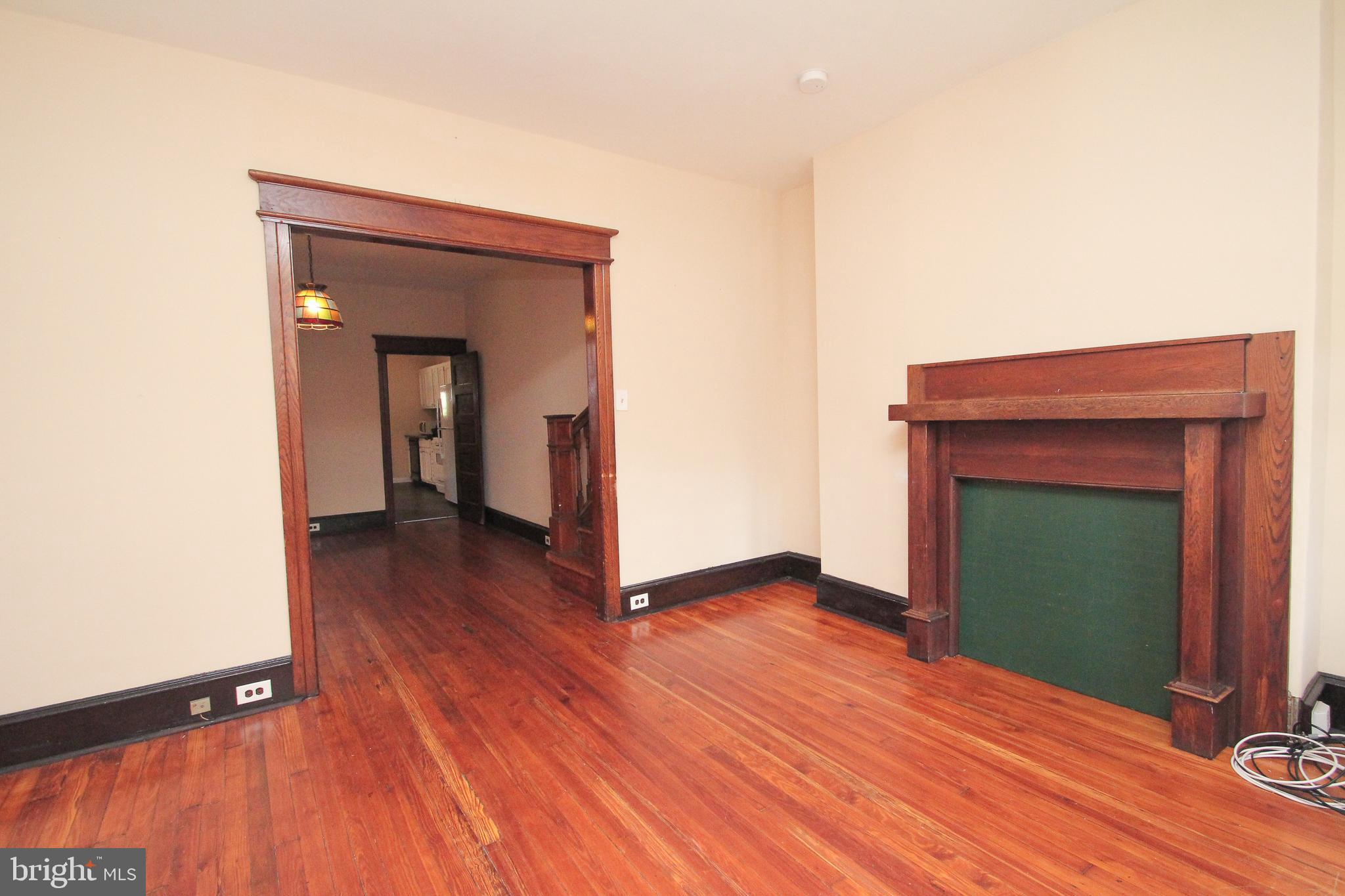 MANAYUNK - Residential Lease