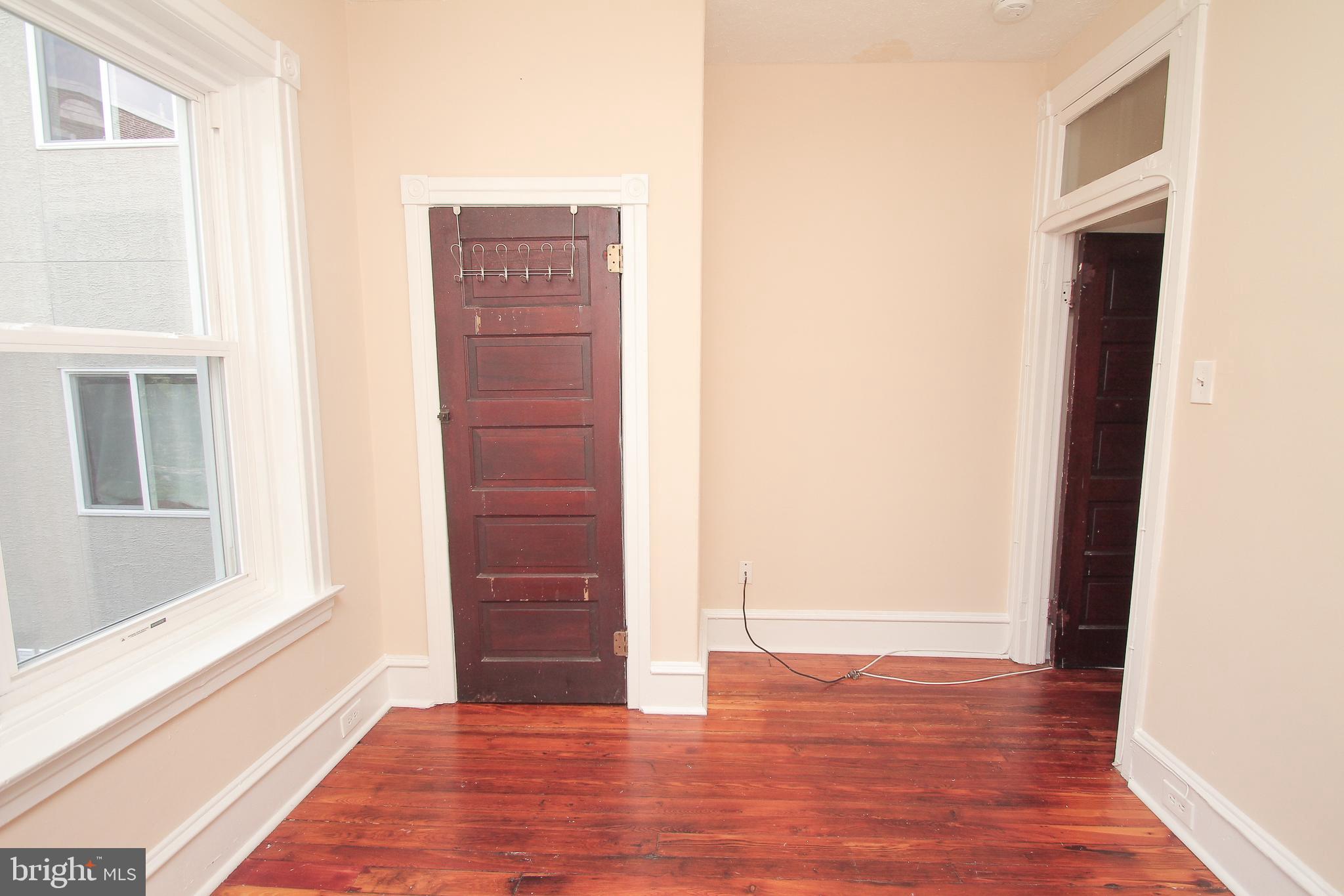 MANAYUNK - Residential Lease