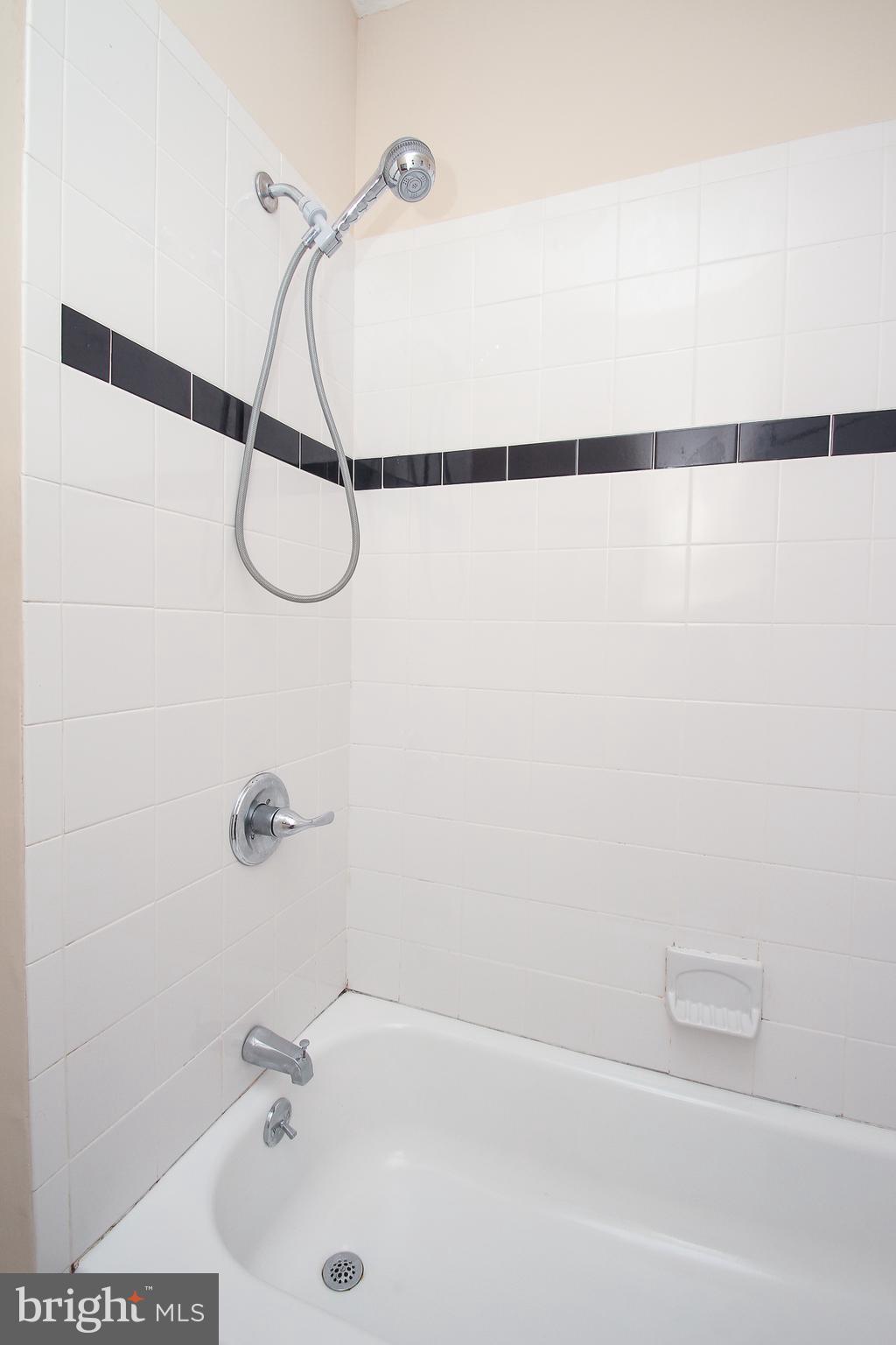 MANAYUNK - Residential Lease
