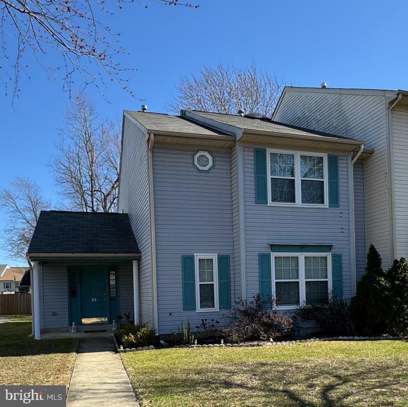 DORCHESTER - ST. CHARLES - Residential Lease