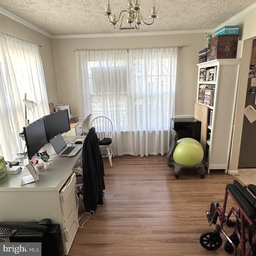 DORCHESTER - ST. CHARLES - Residential Lease