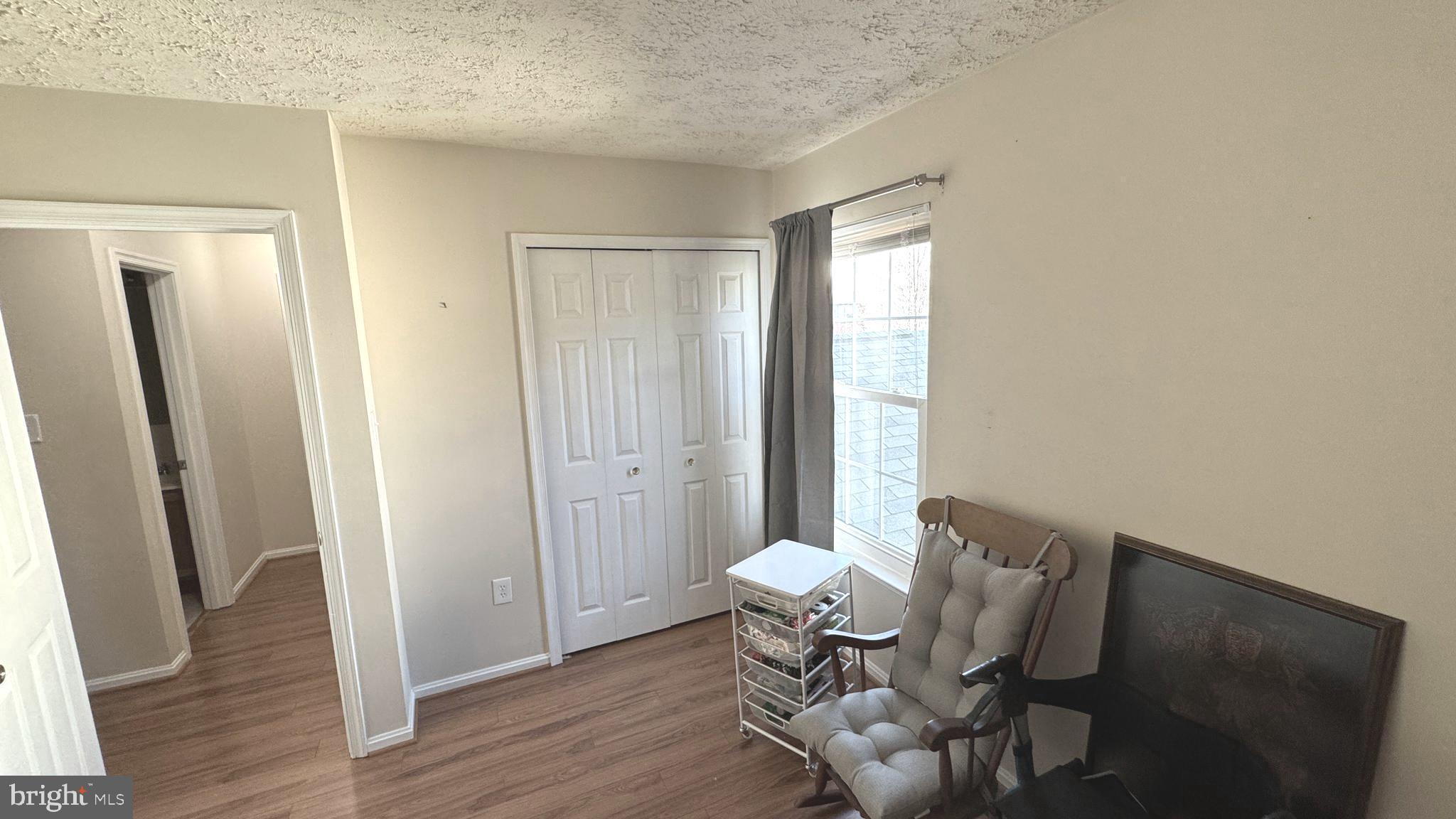 DORCHESTER - ST. CHARLES - Residential Lease