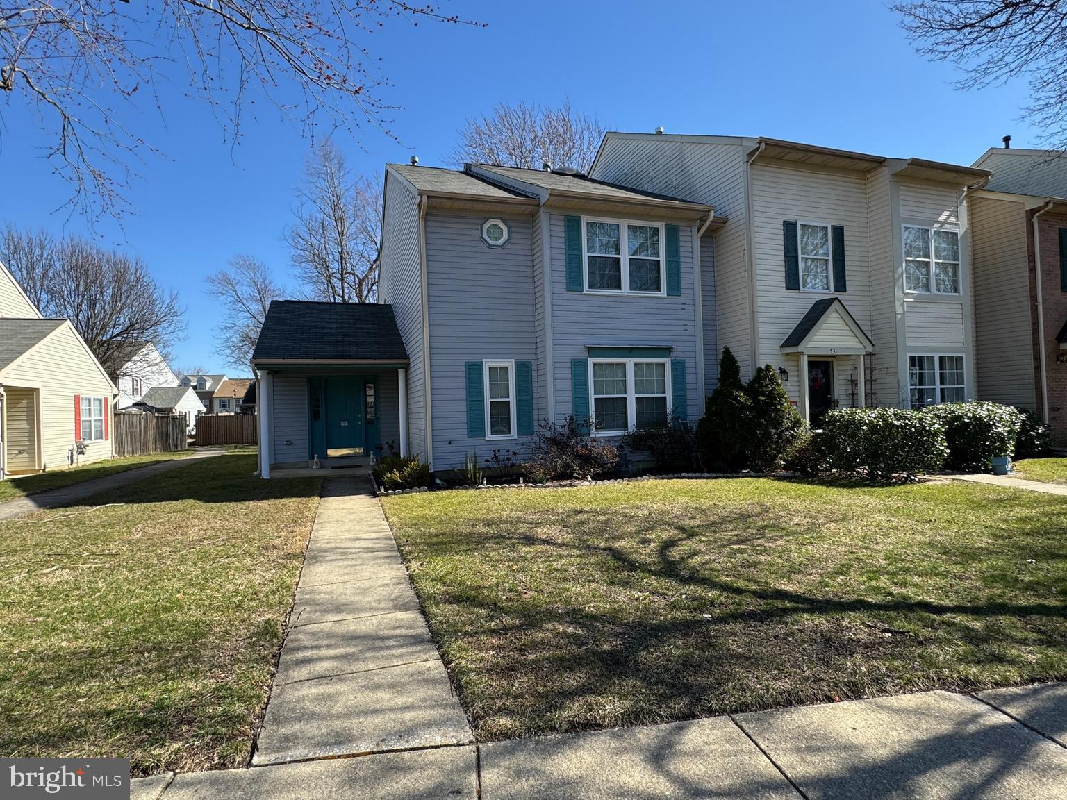 DORCHESTER - ST. CHARLES - Residential Lease