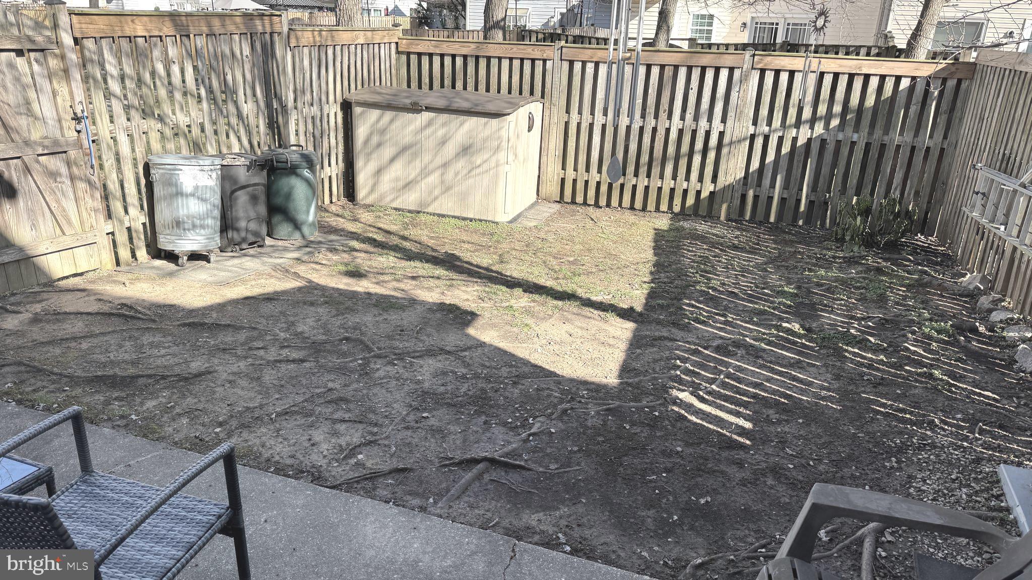 DORCHESTER - ST. CHARLES - Residential Lease