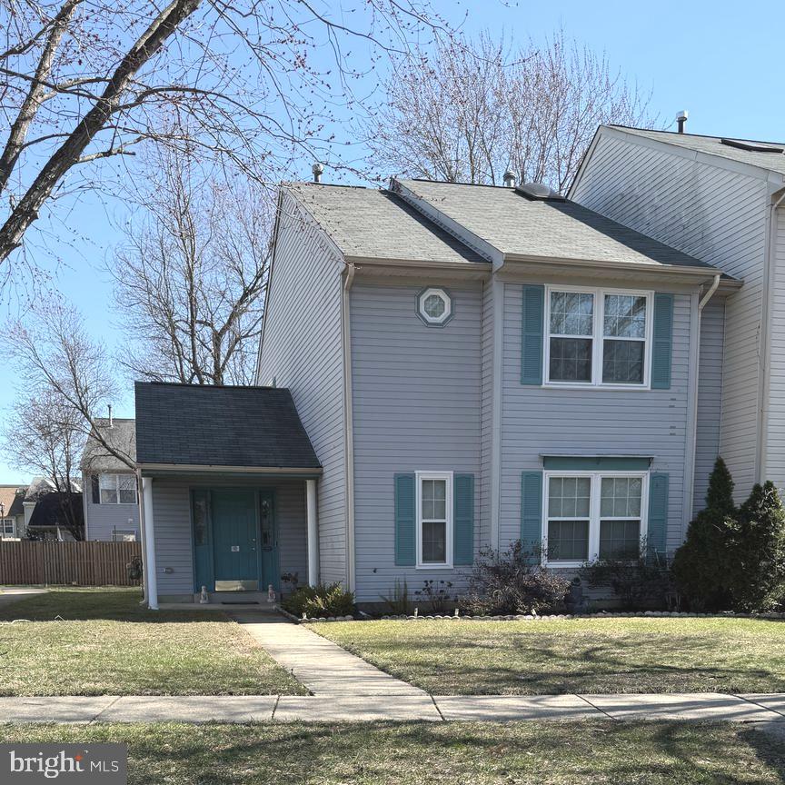 DORCHESTER - ST. CHARLES - Residential Lease