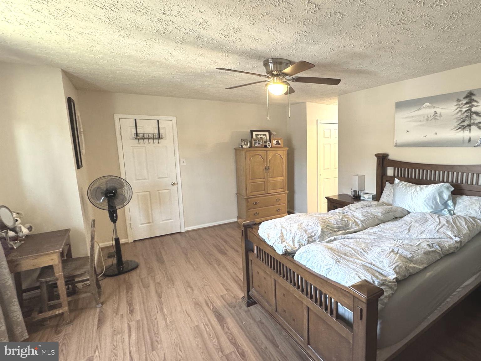 DORCHESTER - ST. CHARLES - Residential Lease