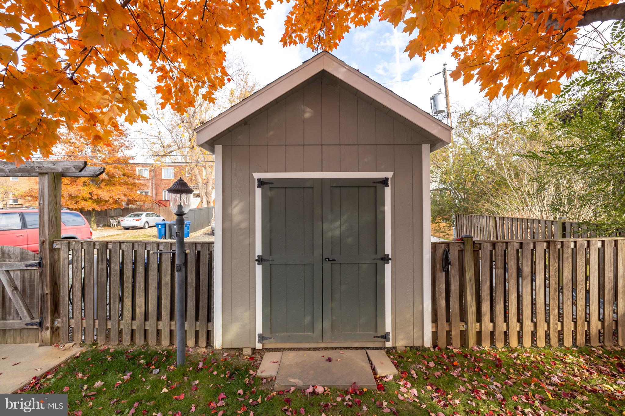 LYNHAVEN - Residential