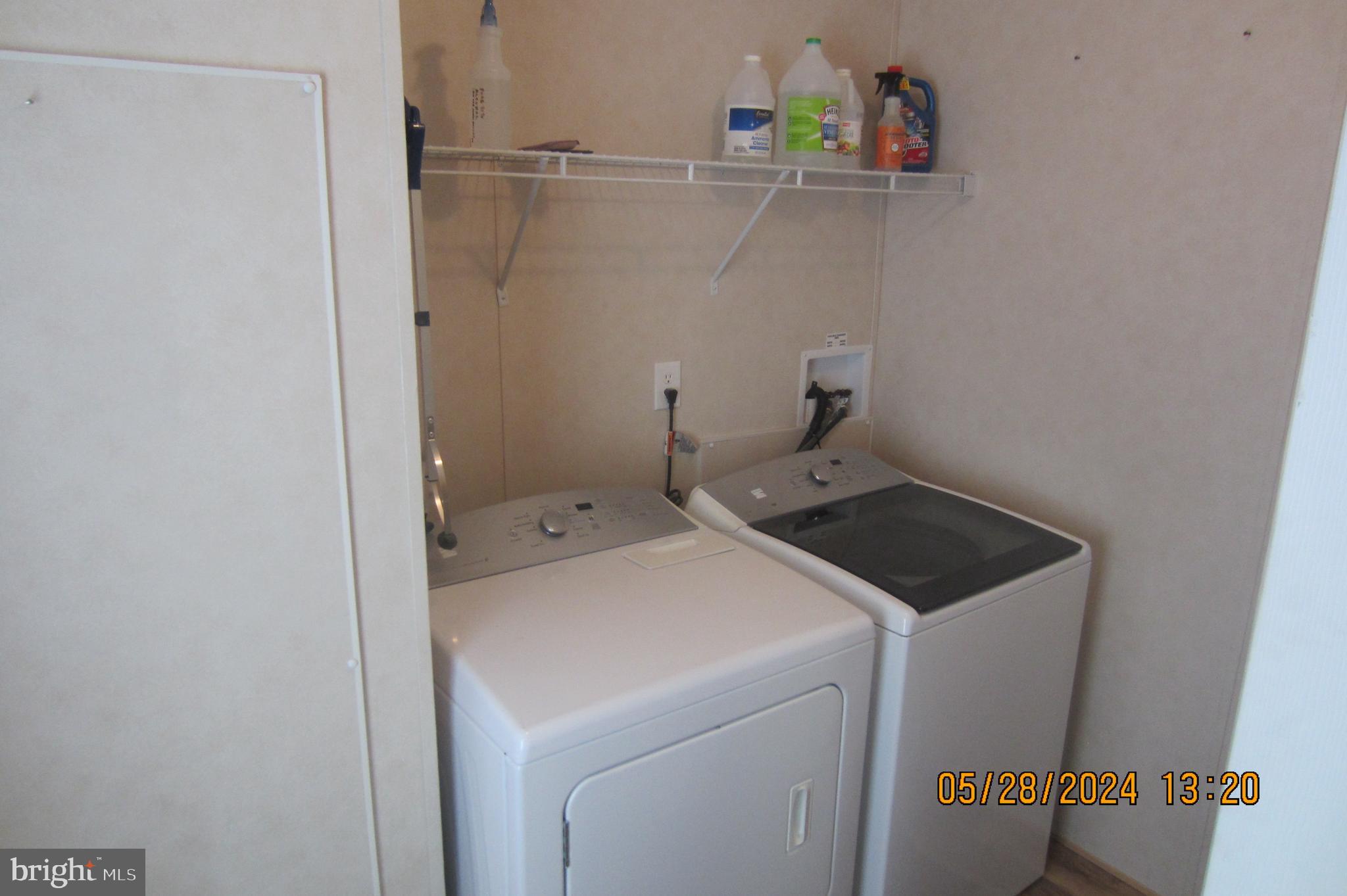 MIDLAND PARK - Residential