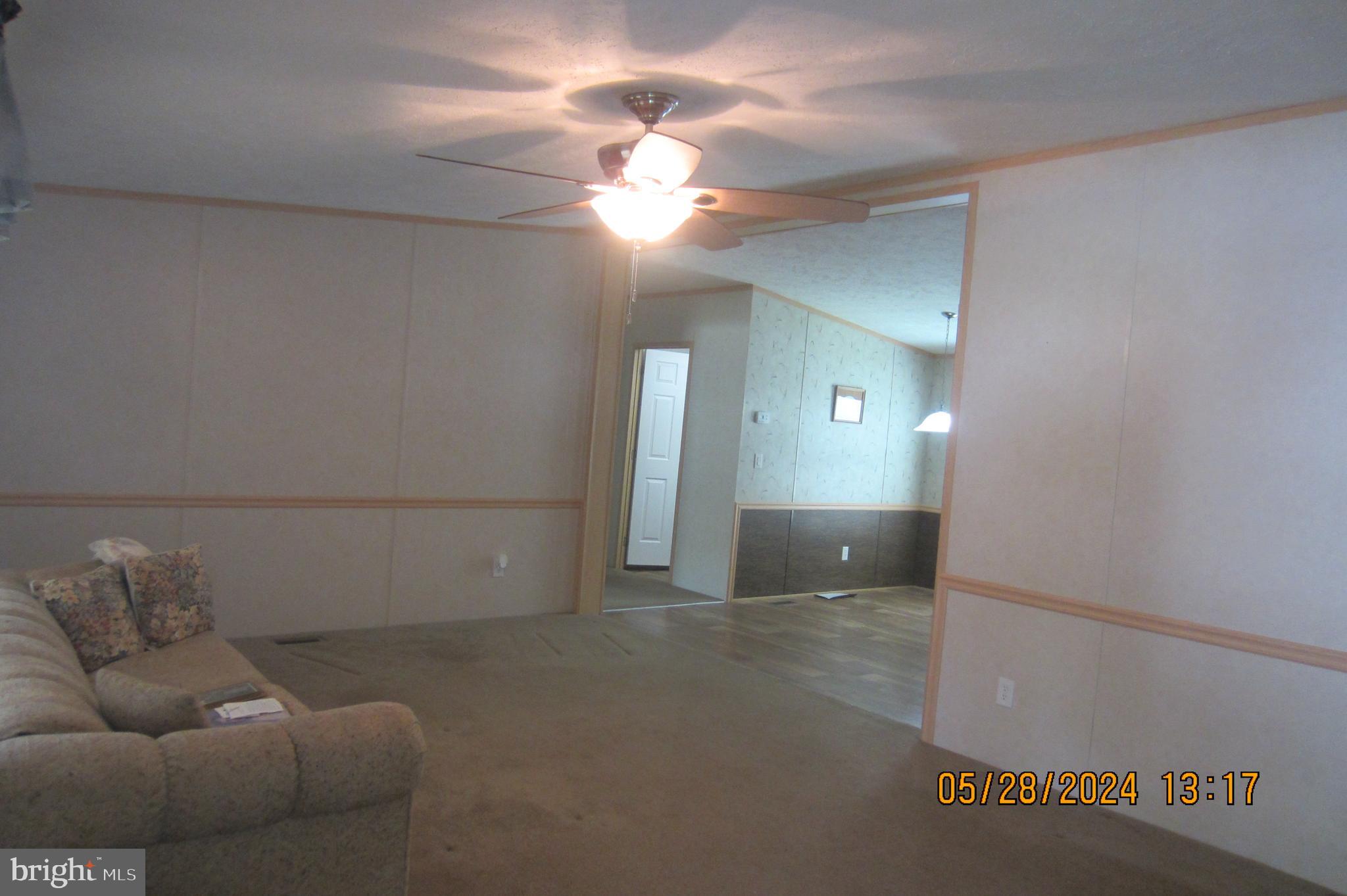 MIDLAND PARK - Residential