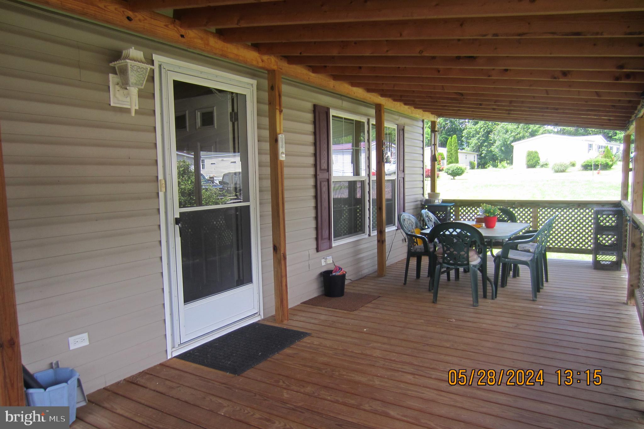 MIDLAND PARK - Residential