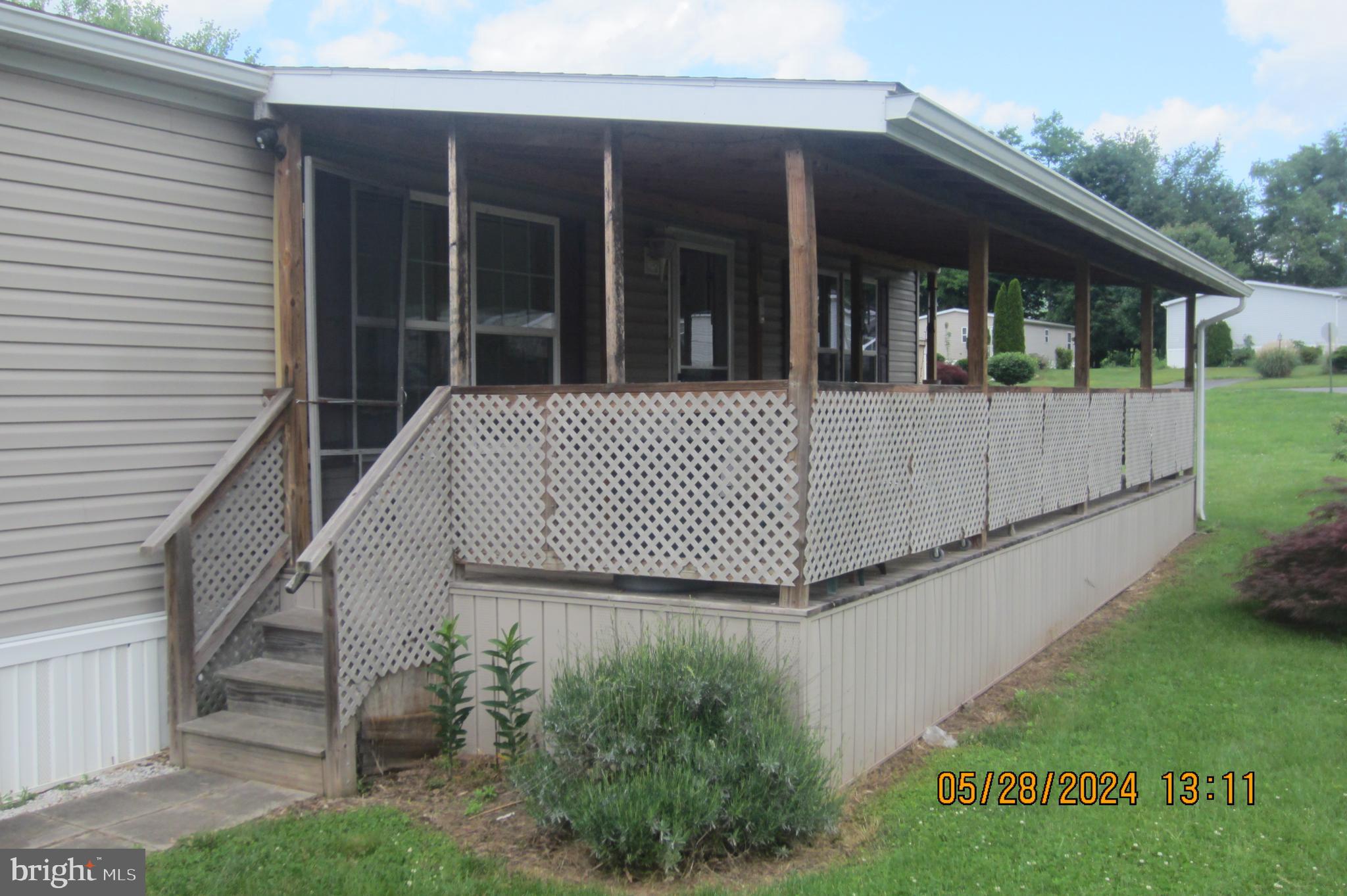 MIDLAND PARK - Residential