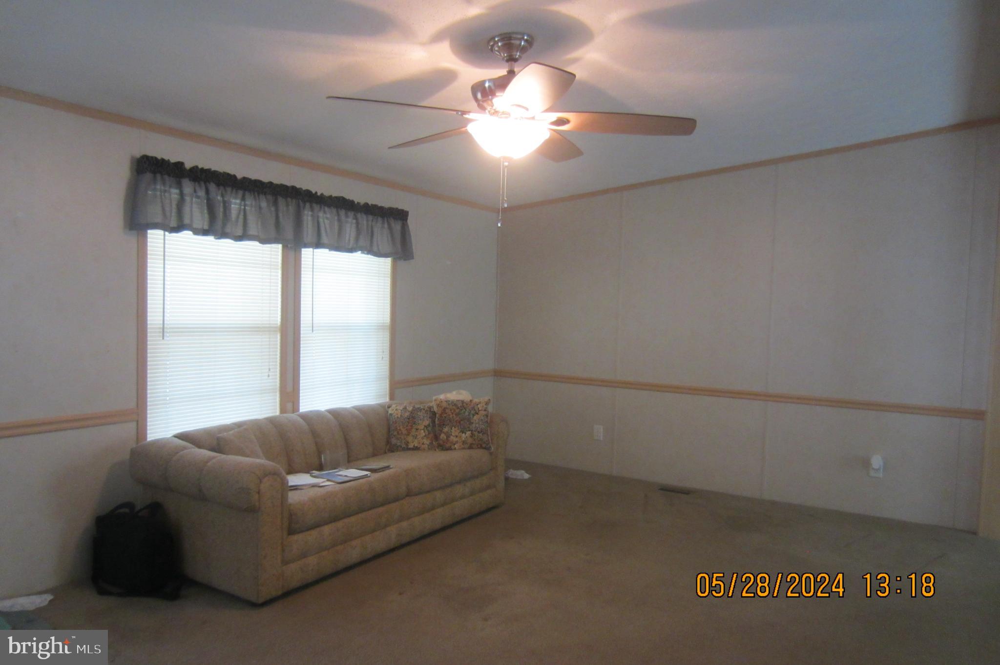 MIDLAND PARK - Residential