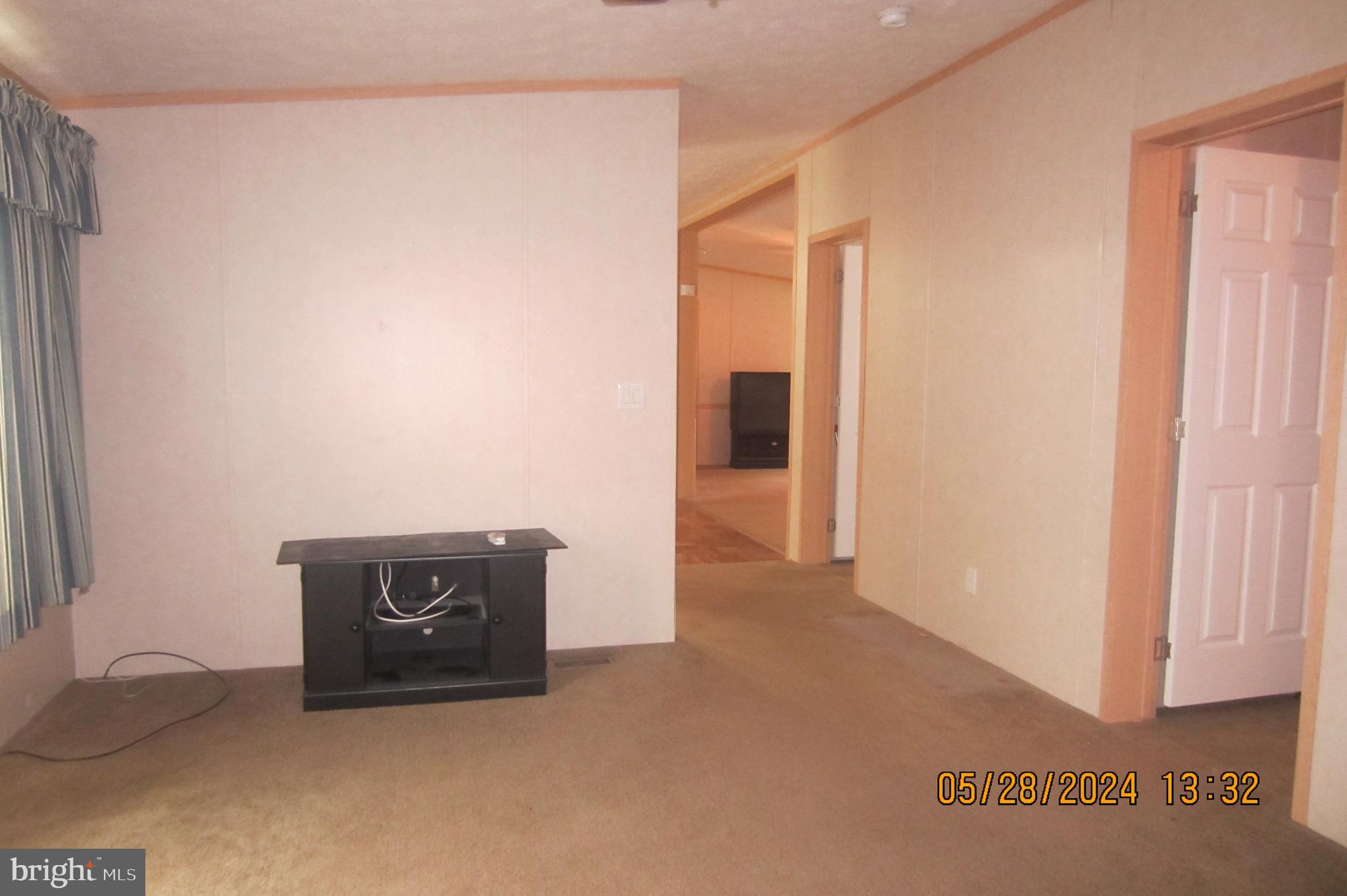 MIDLAND PARK - Residential