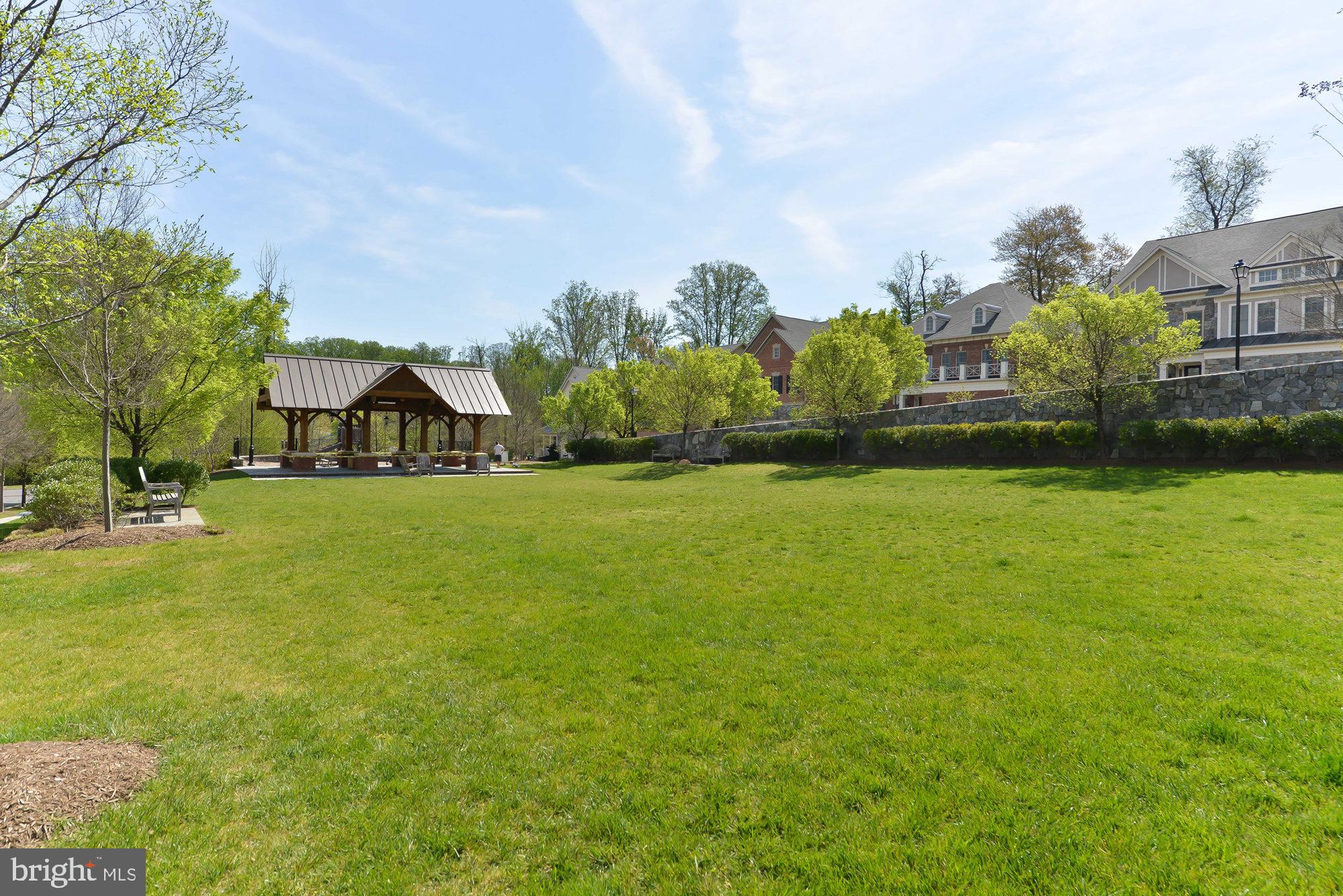 STOCKWELL MANOR - Residential