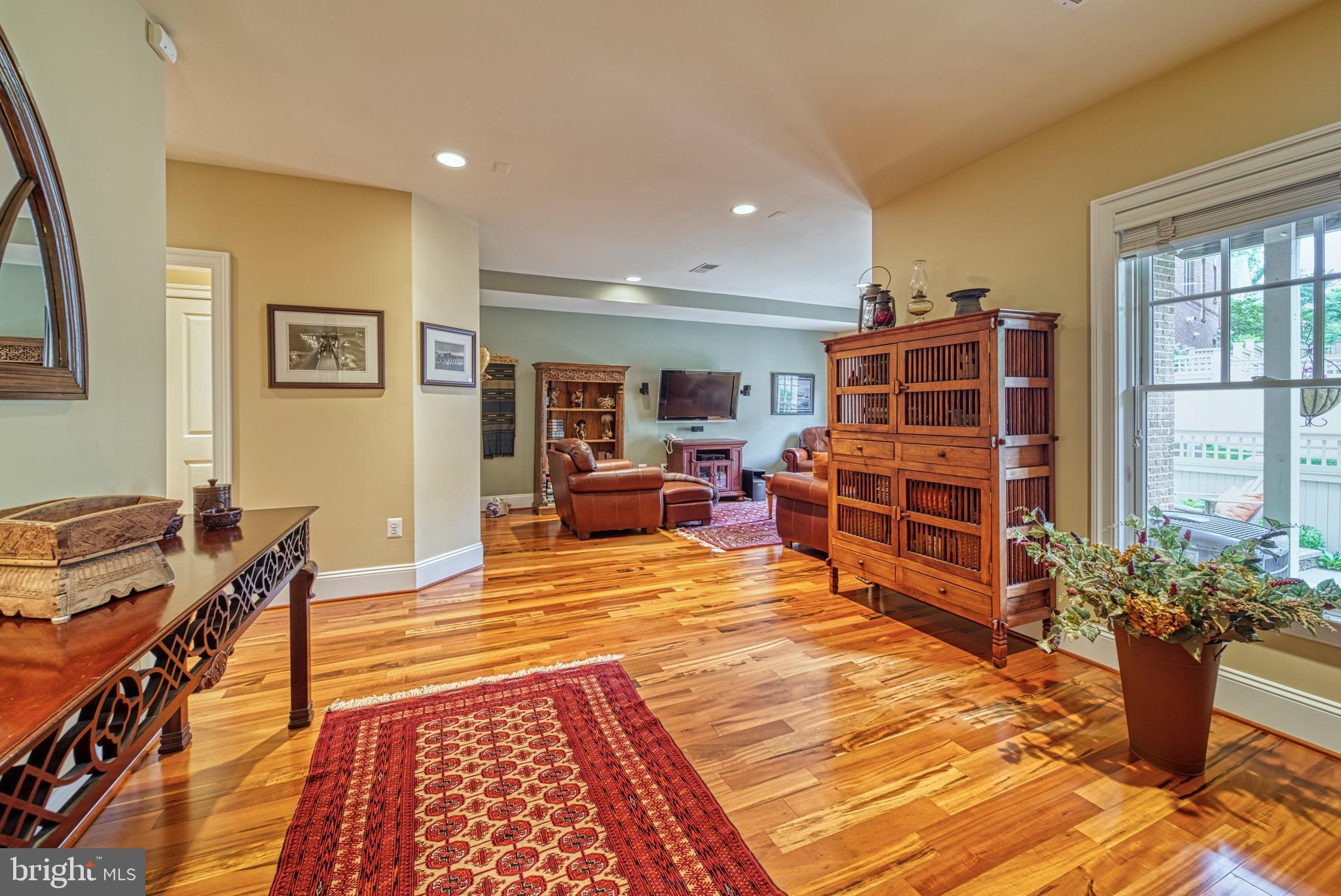 STOCKWELL MANOR - Residential