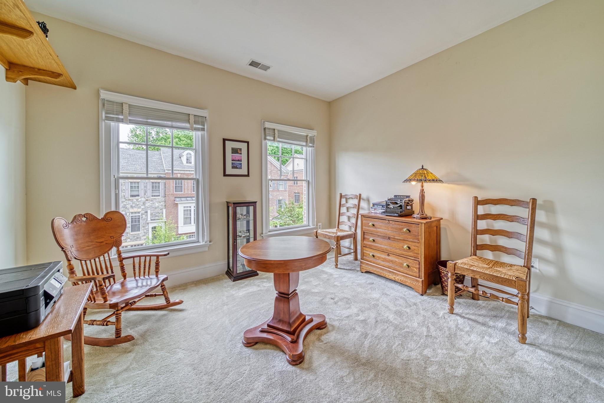 STOCKWELL MANOR - Residential