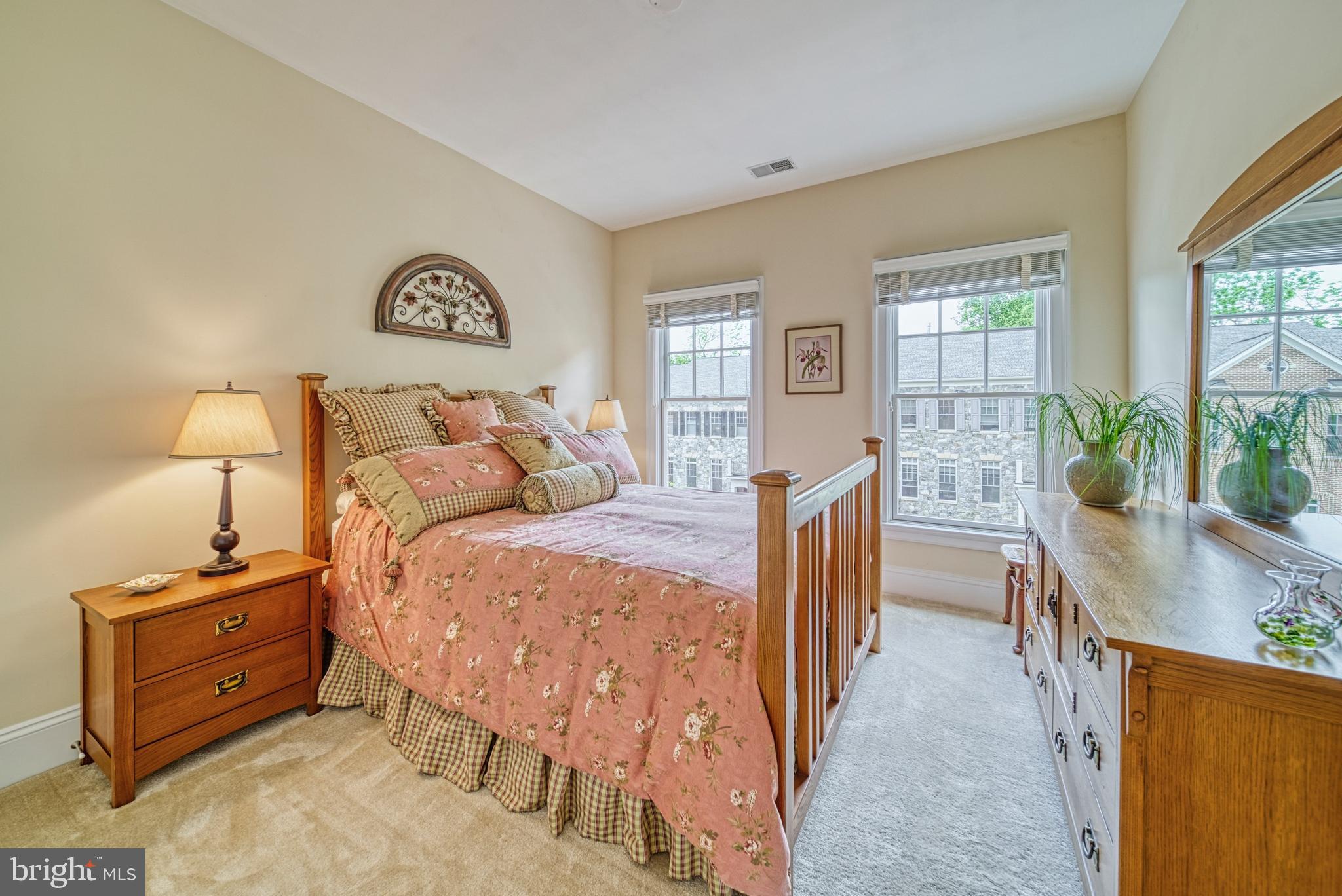 STOCKWELL MANOR - Residential