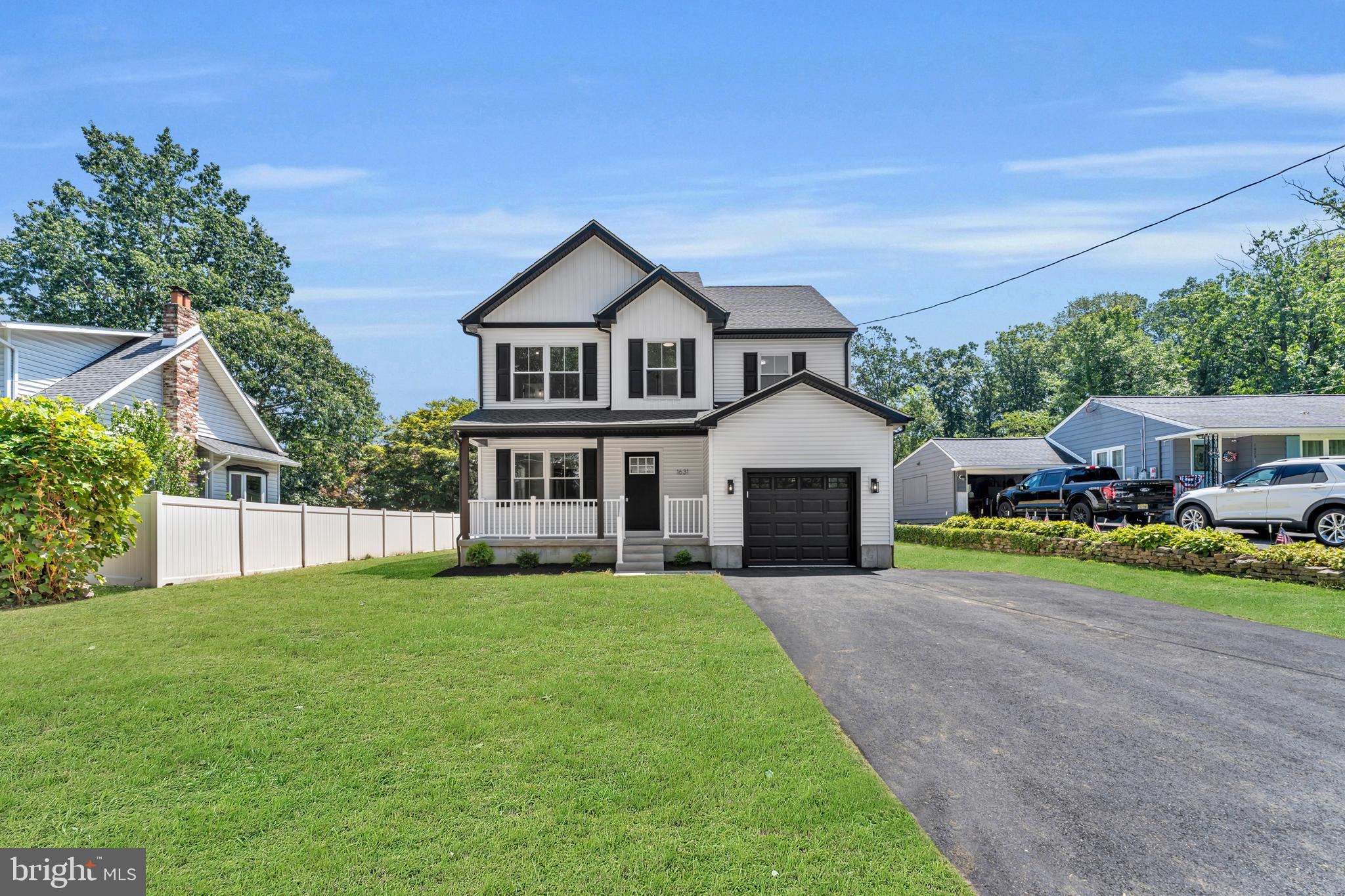 50 E BUTTONWOOD AVENUE