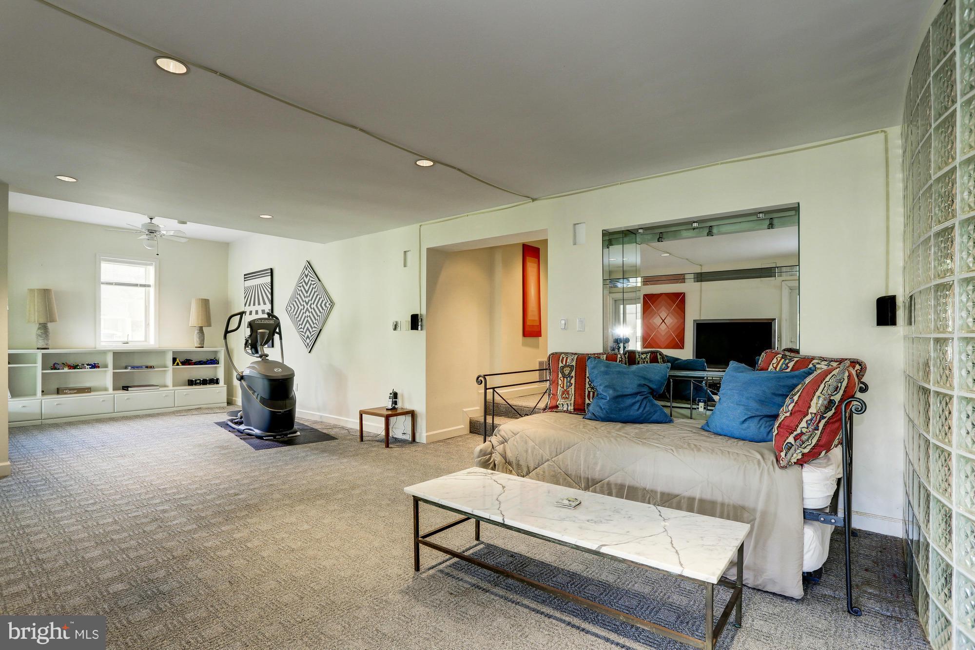 AVENEL - Residential