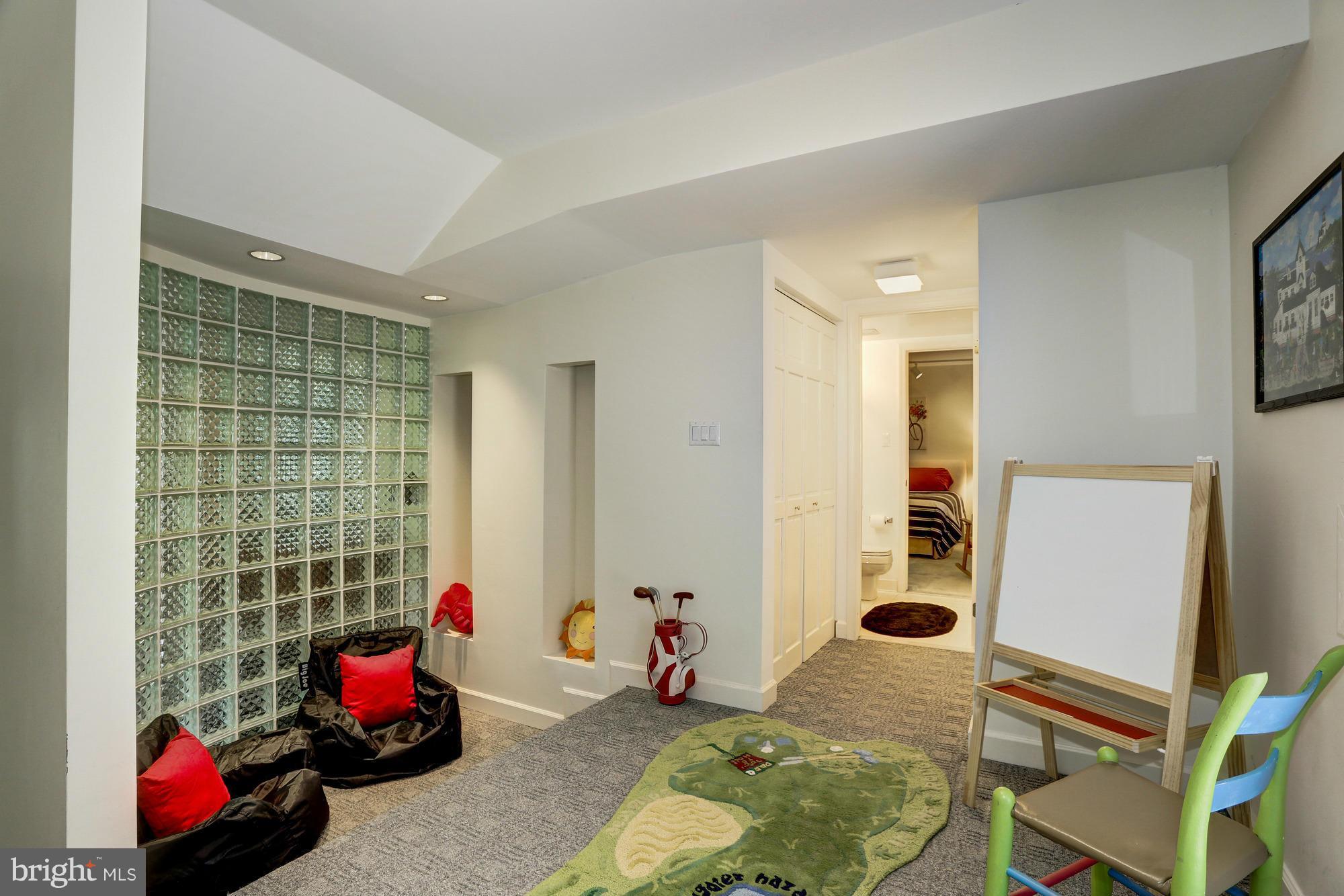 AVENEL - Residential