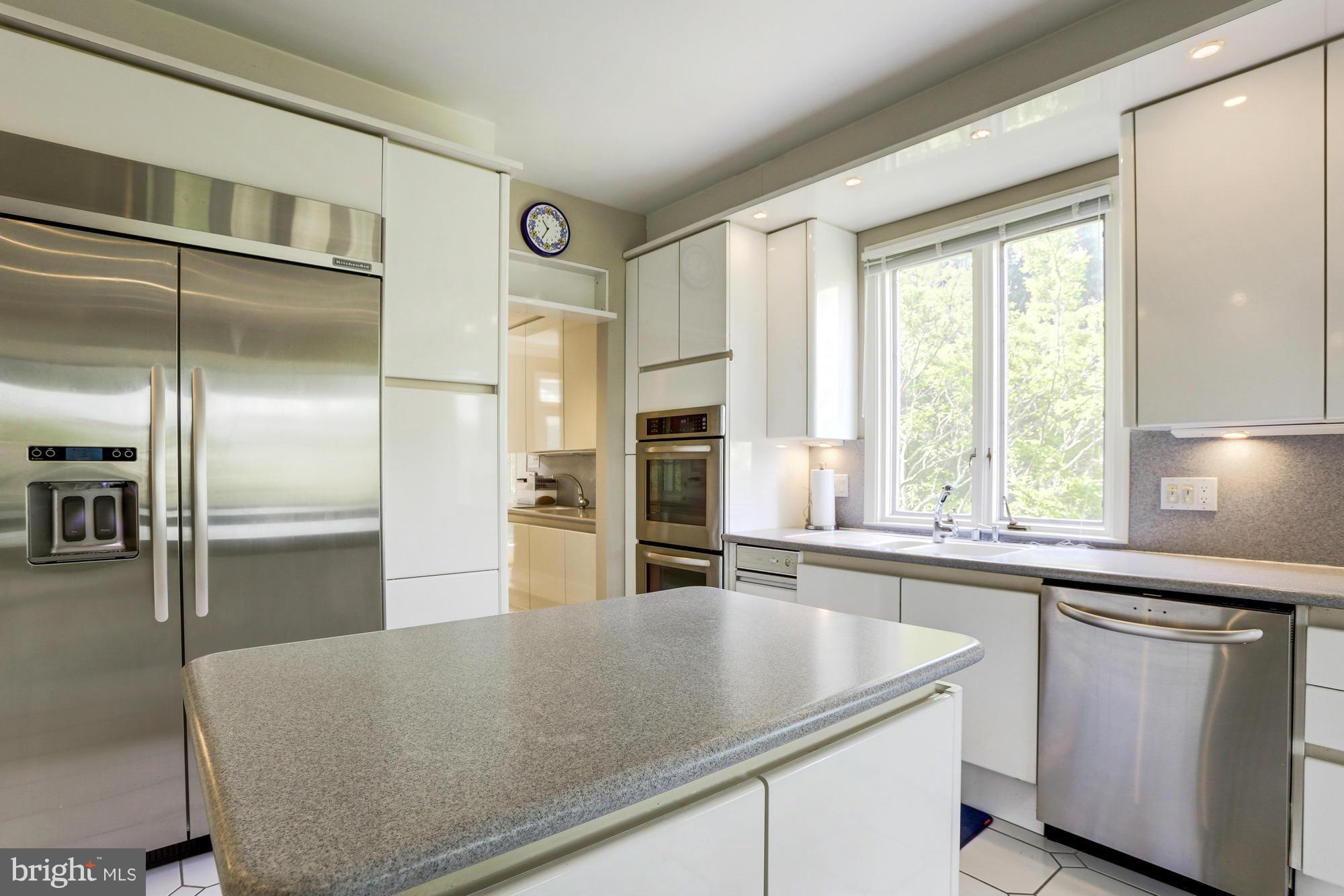 AVENEL - Residential