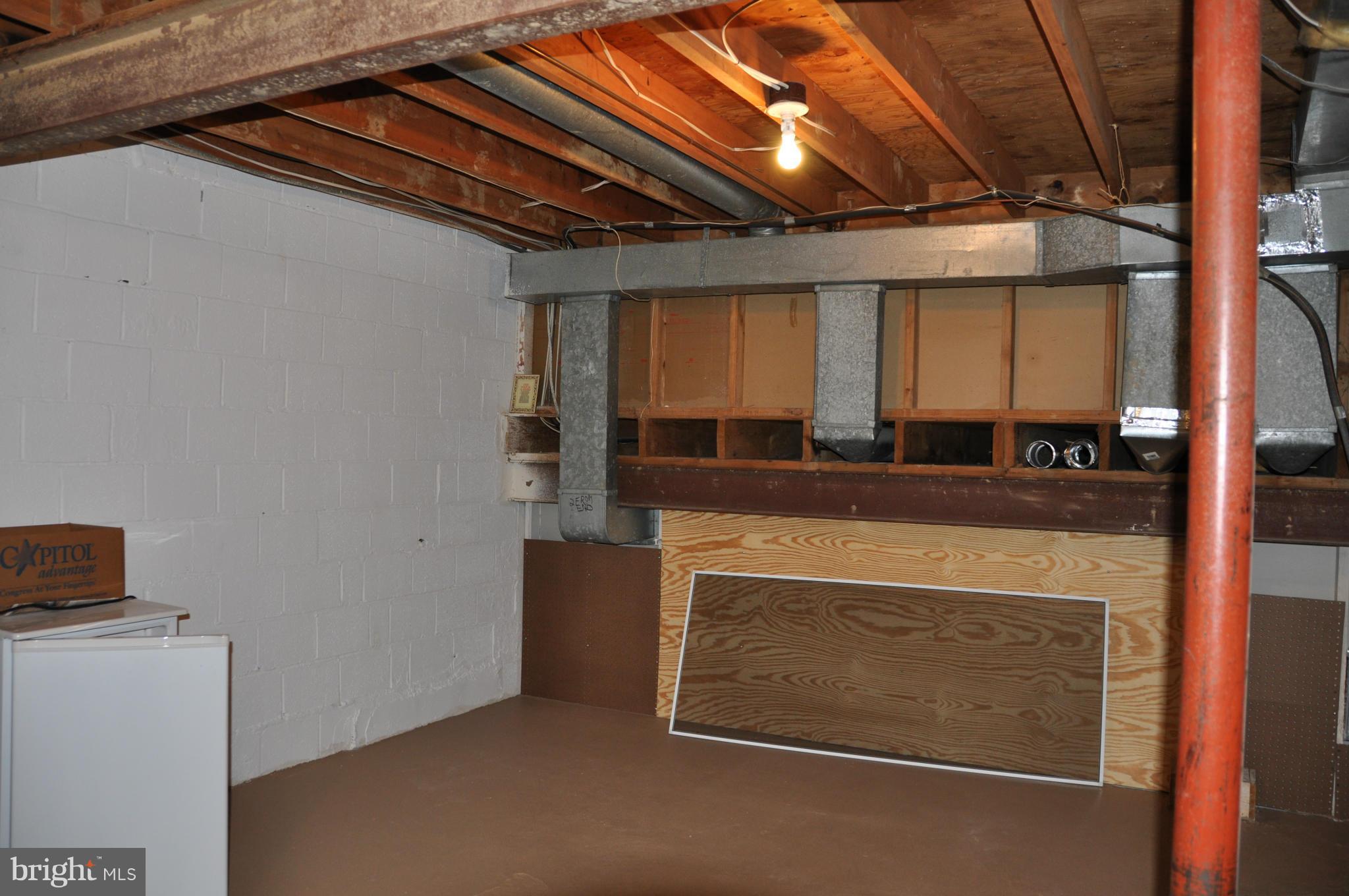 DANBURY FOREST - Residential Lease