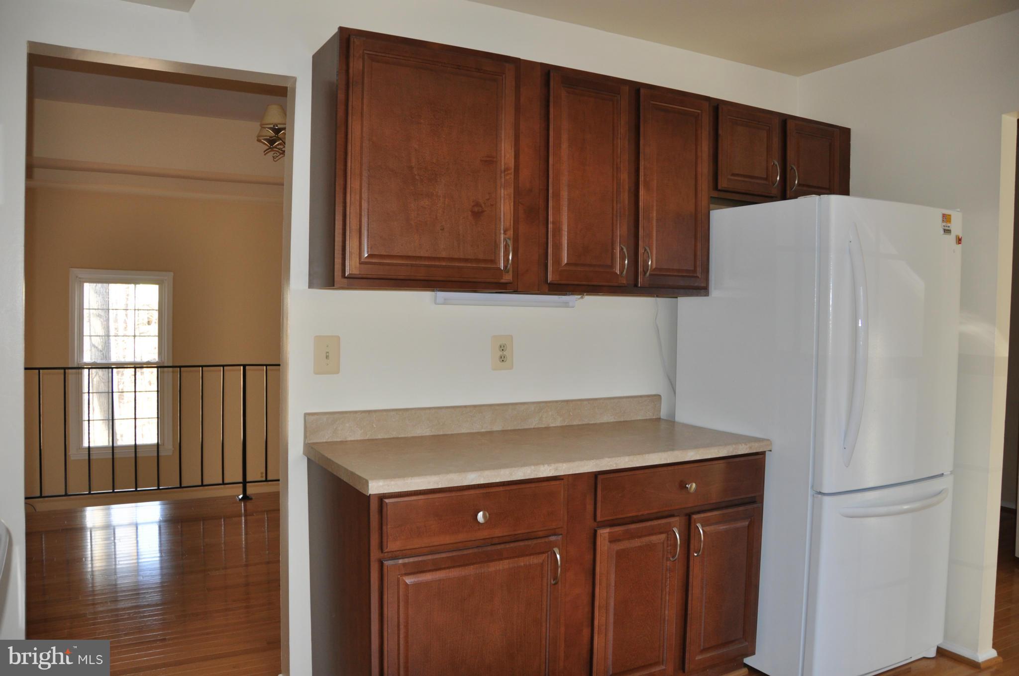 DANBURY FOREST - Residential Lease