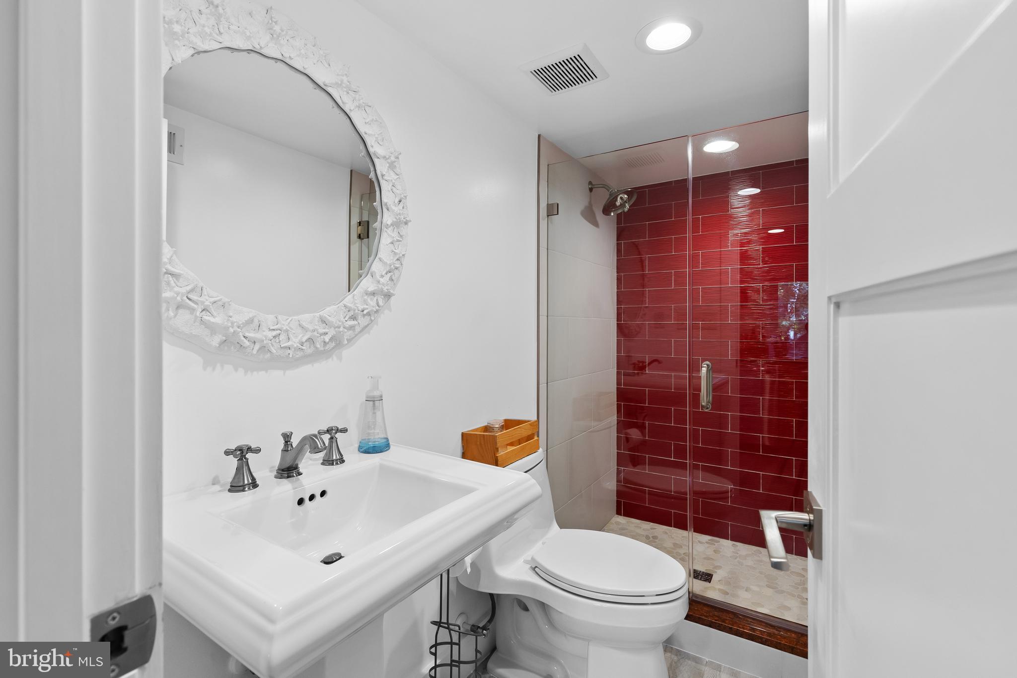 PINES ON THE SEVERN - Residential