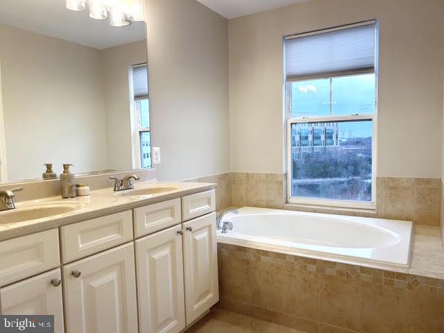 STONE RIDGE - Residential