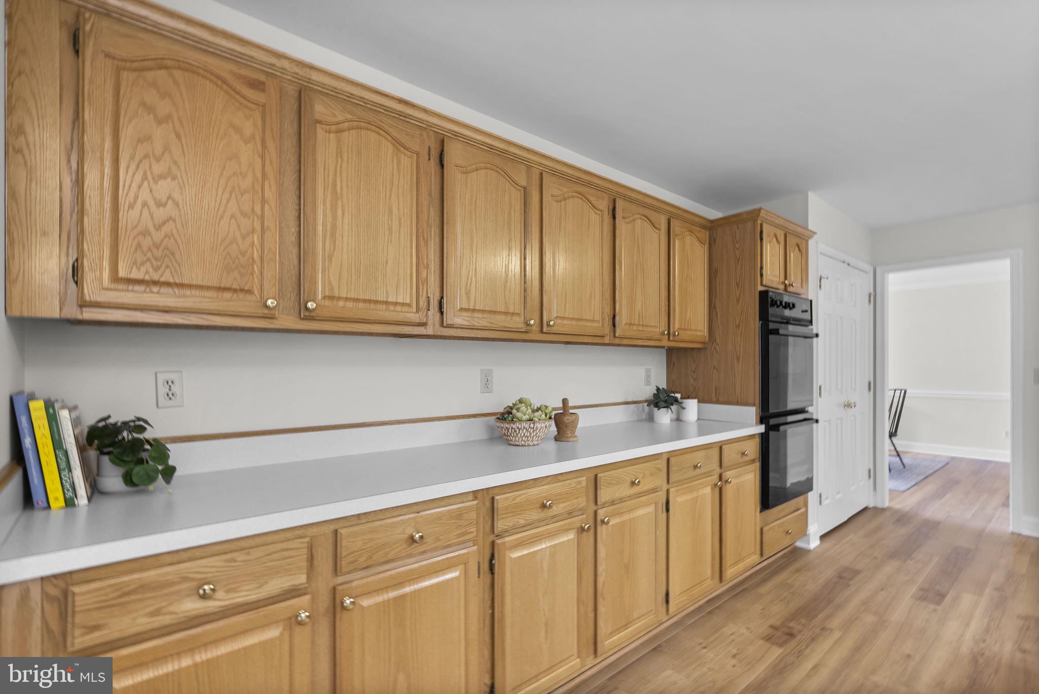 TWIN HILLS - Residential