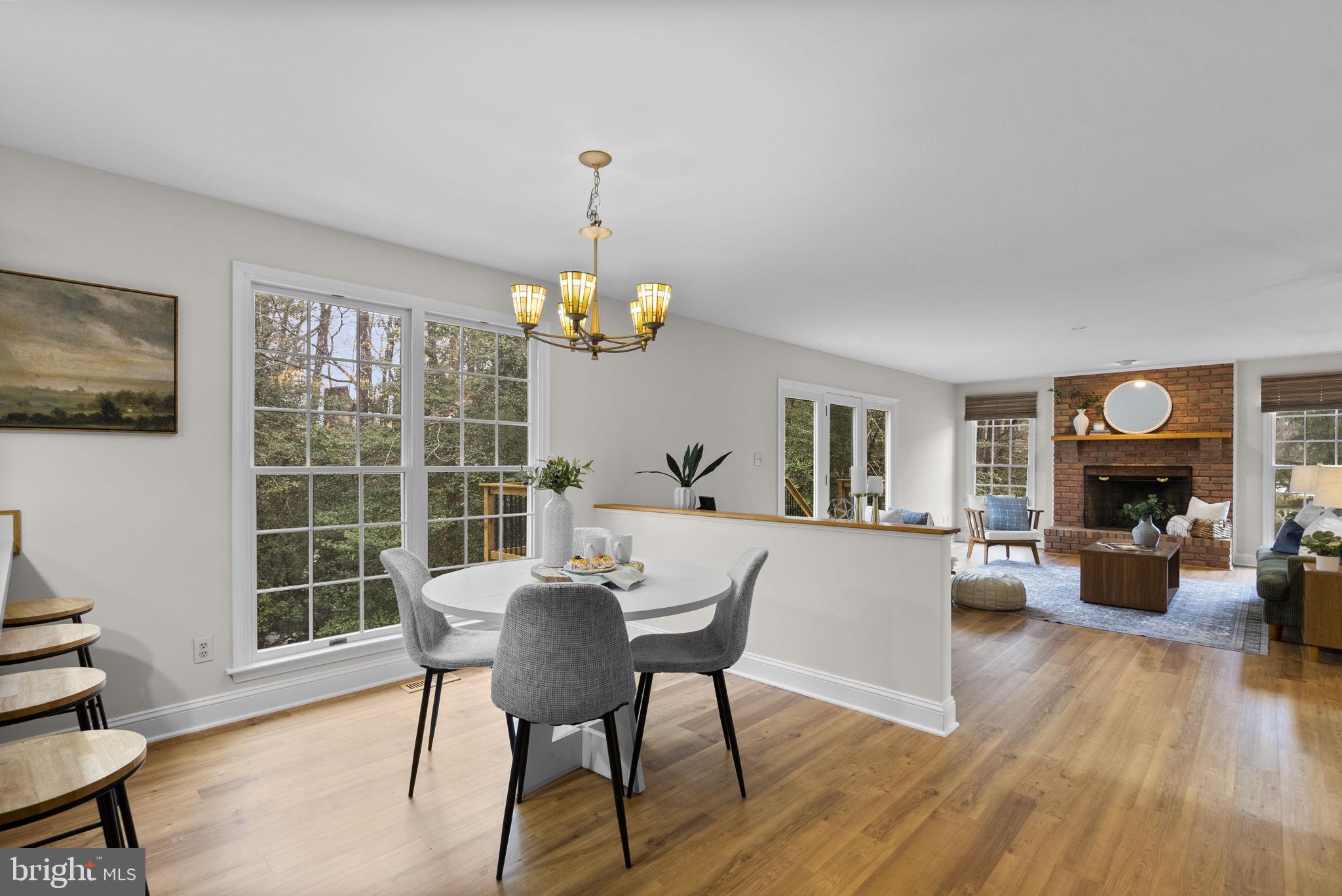 TWIN HILLS - Residential