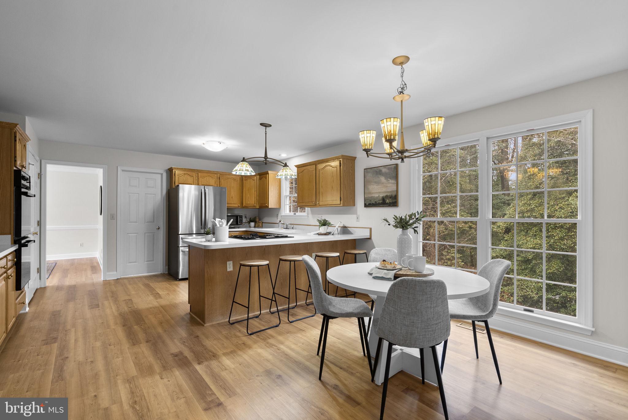 TWIN HILLS - Residential