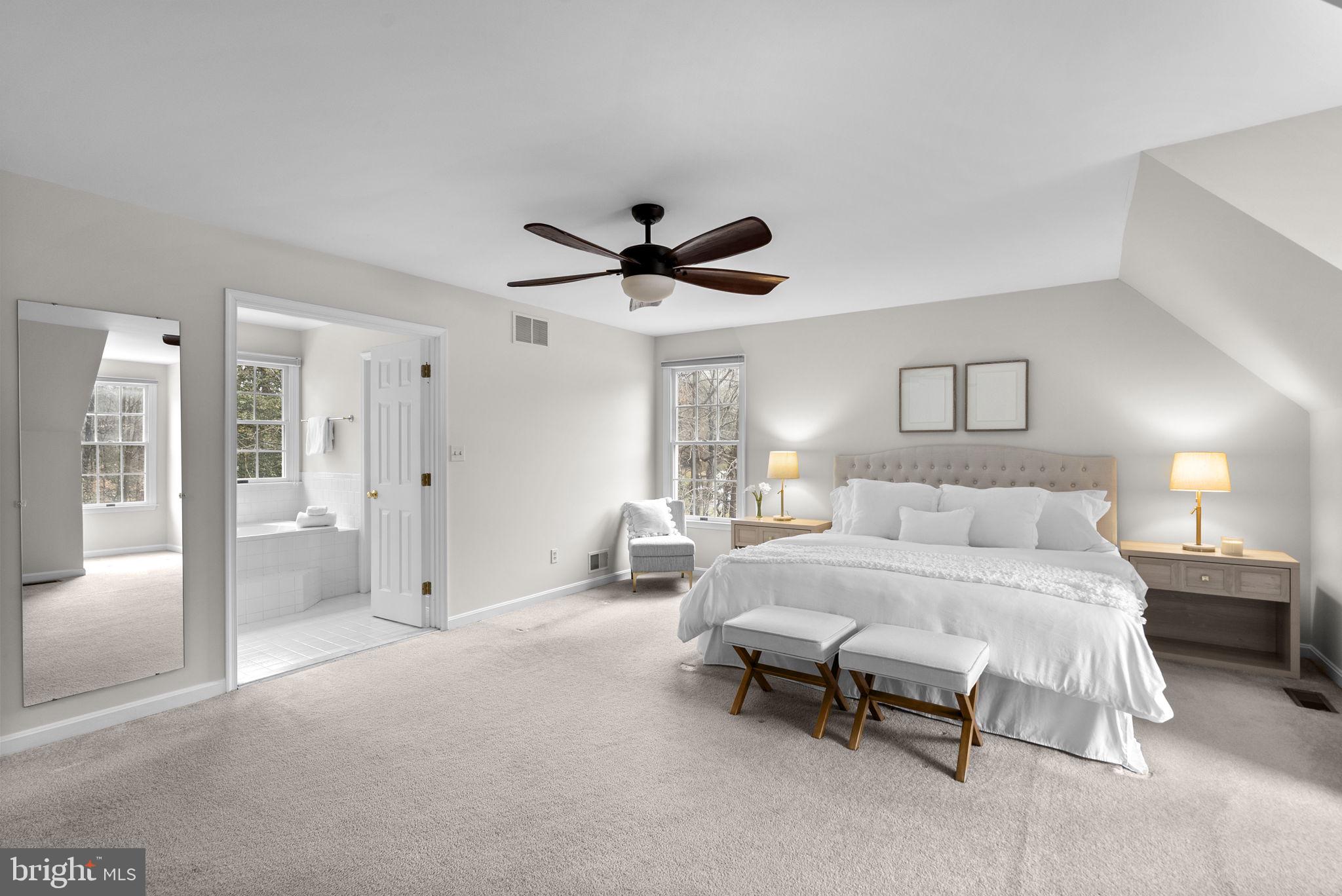 TWIN HILLS - Residential