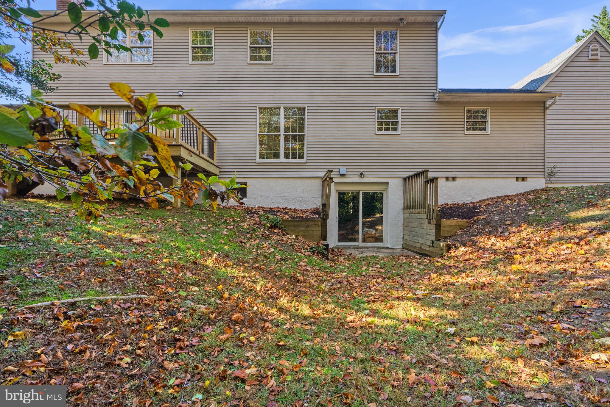 TWIN HILLS - Residential