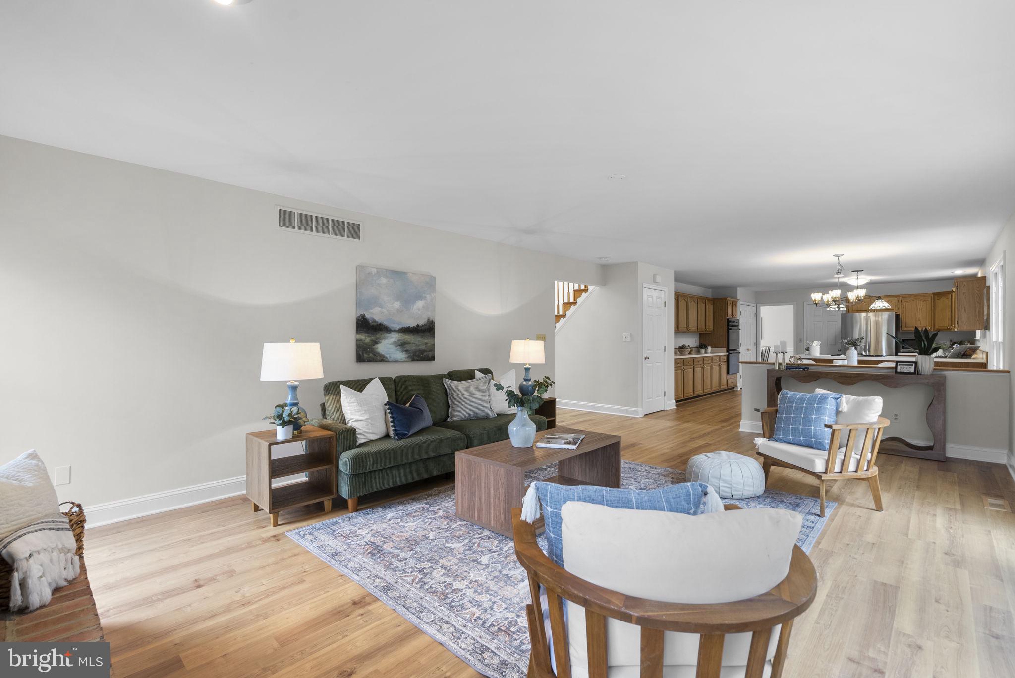 TWIN HILLS - Residential