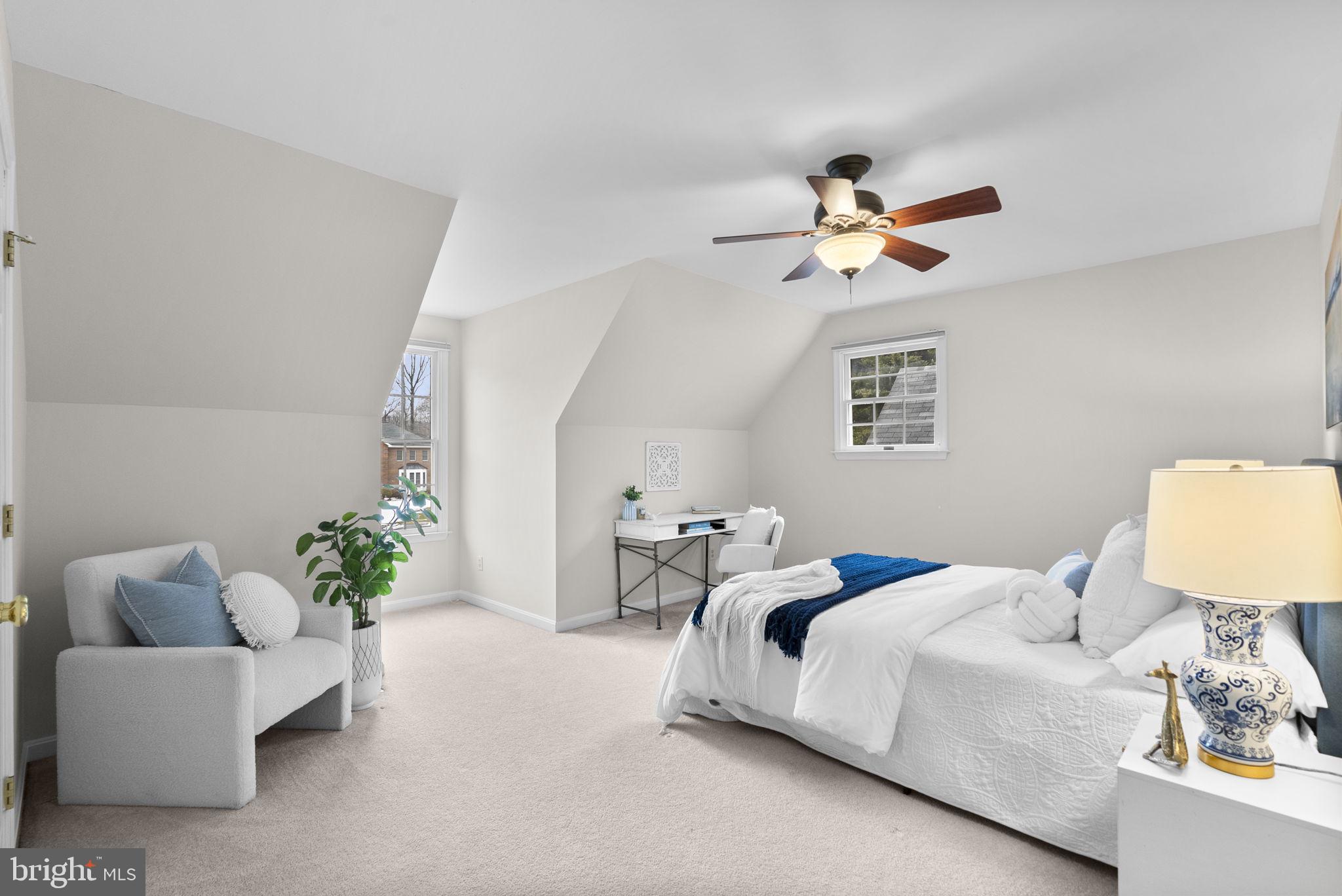 TWIN HILLS - Residential