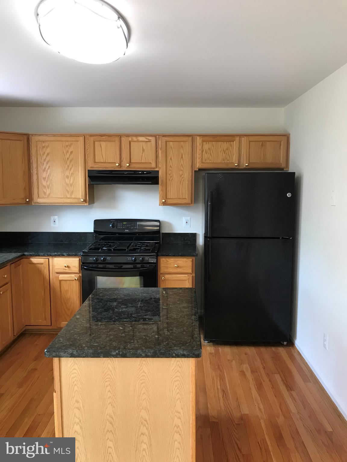 STAFFORD LAKES VILLAGE - Residential