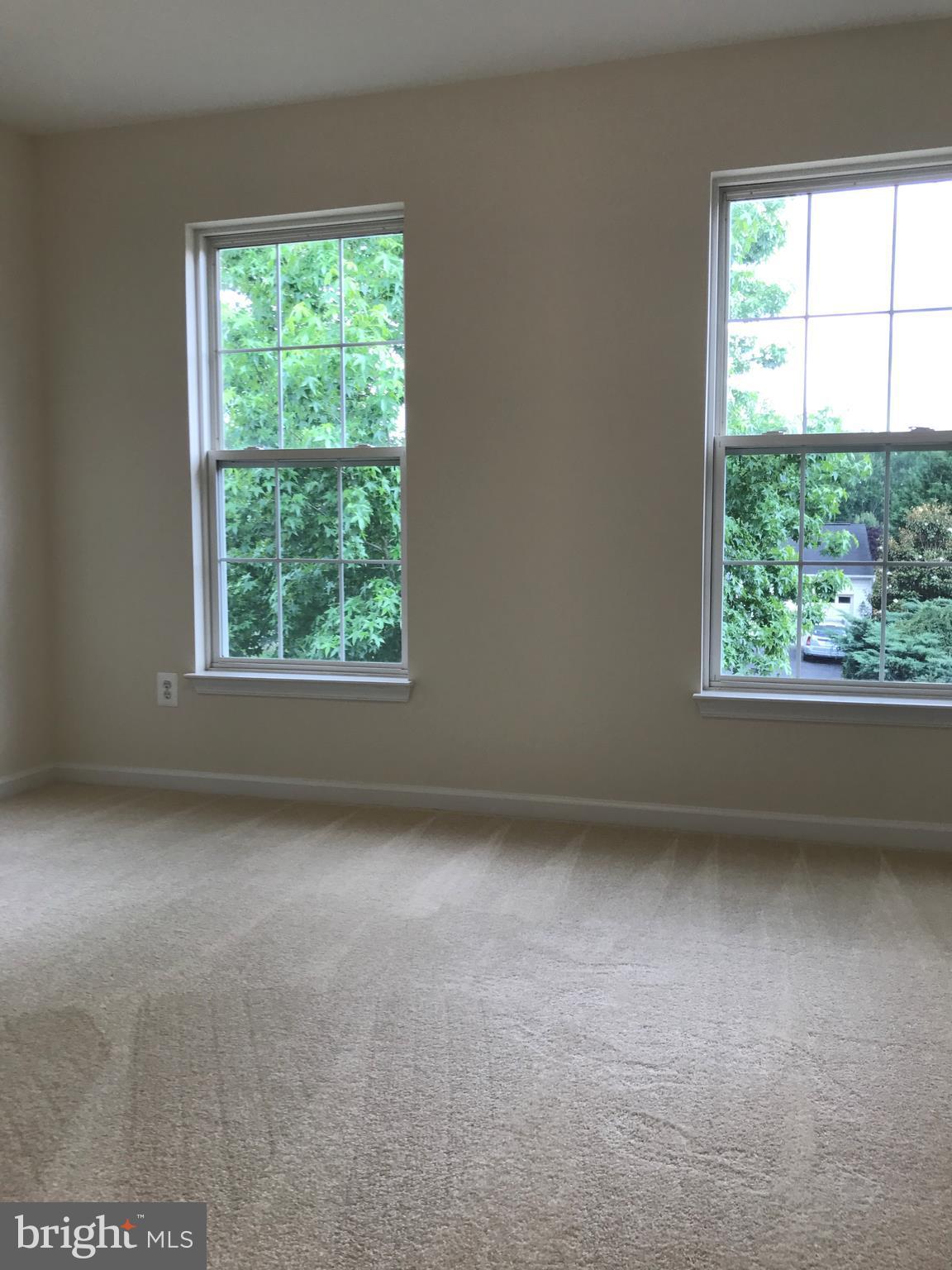 STAFFORD LAKES VILLAGE - Residential