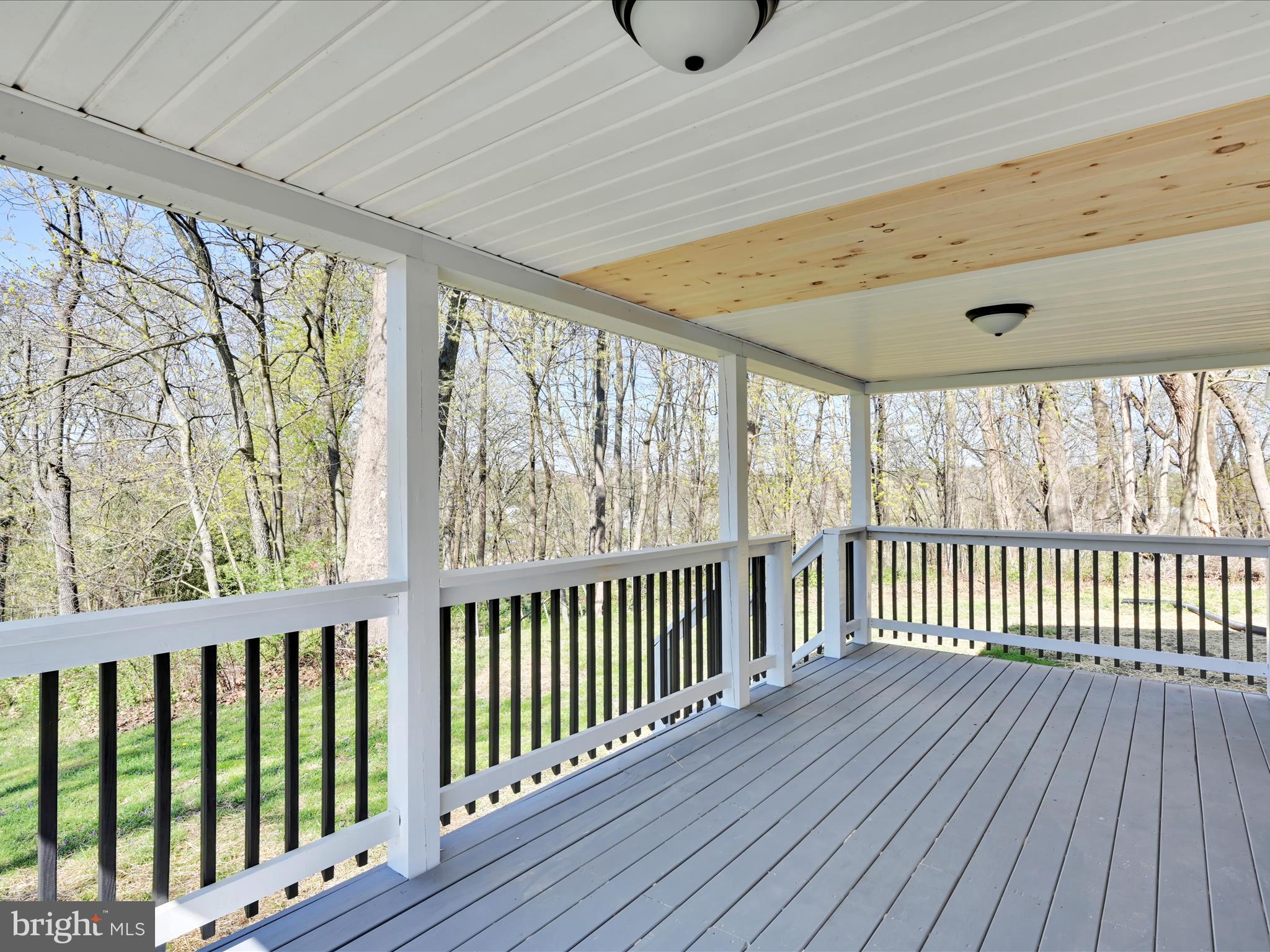 SUNNYSIDE - Residential